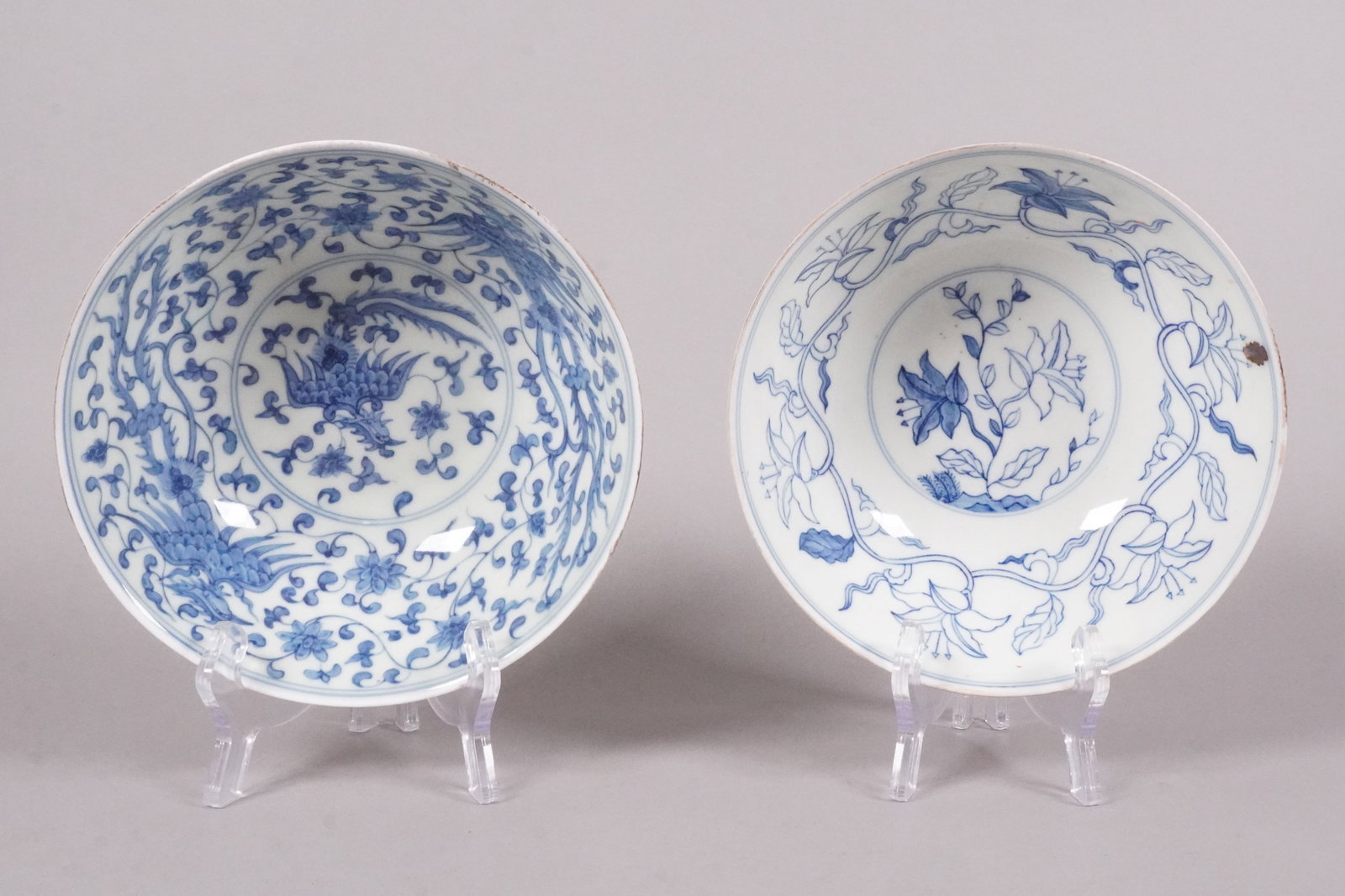 2 Chinese fine b/w porcelain bowls (1 of 7)