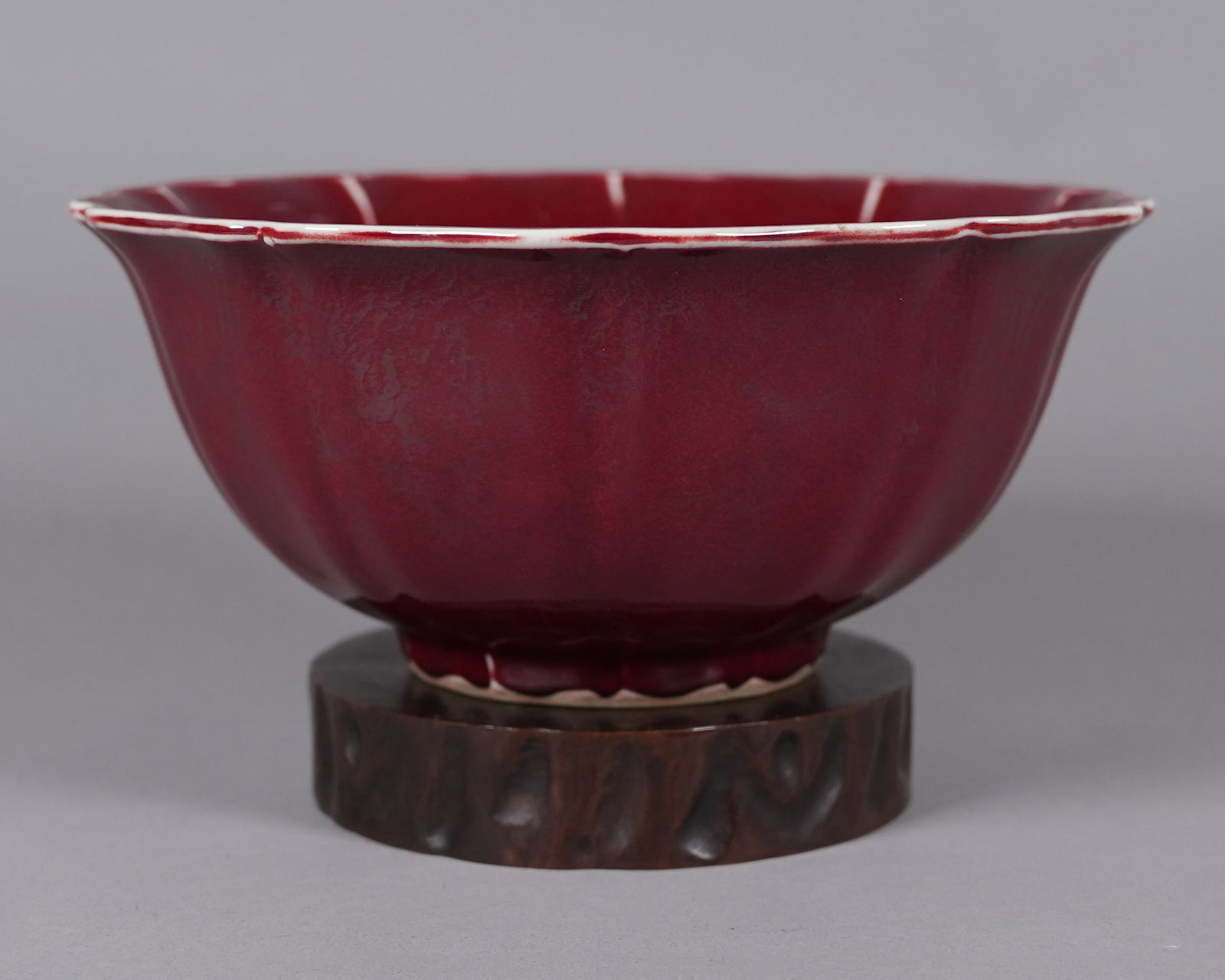 Chinese fine large red bowl (1 of 7)