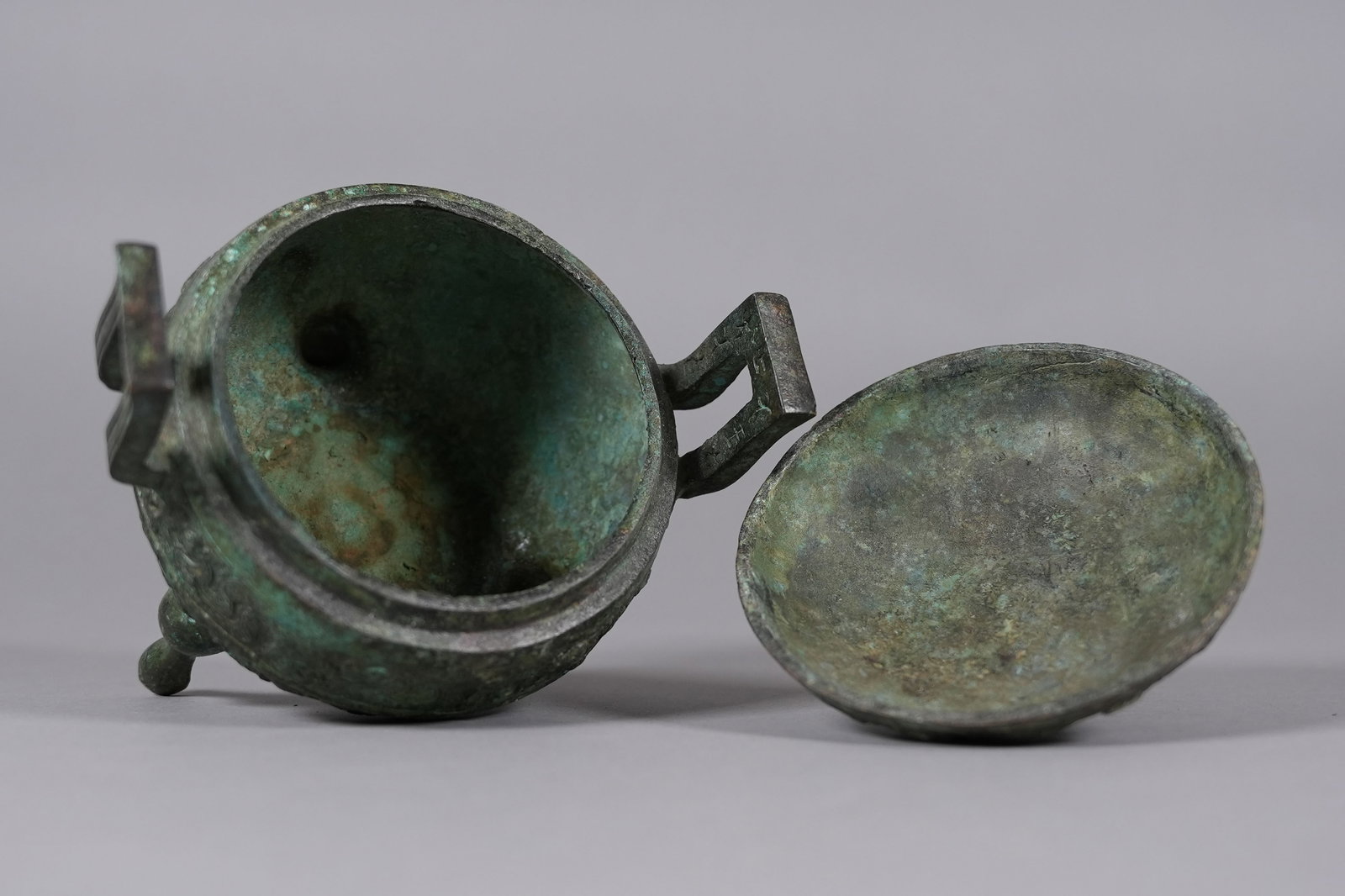 2 Chinese fine bronzes - 3