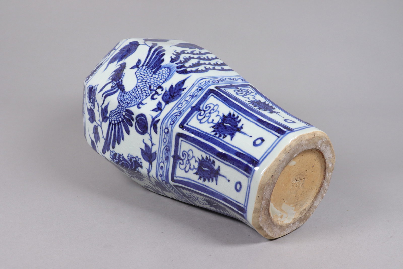 Chinese large b/w fine vase - 4