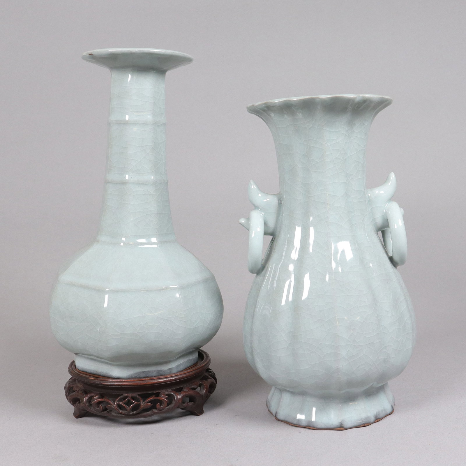 2 Chinese celadon vase (1 of 8)