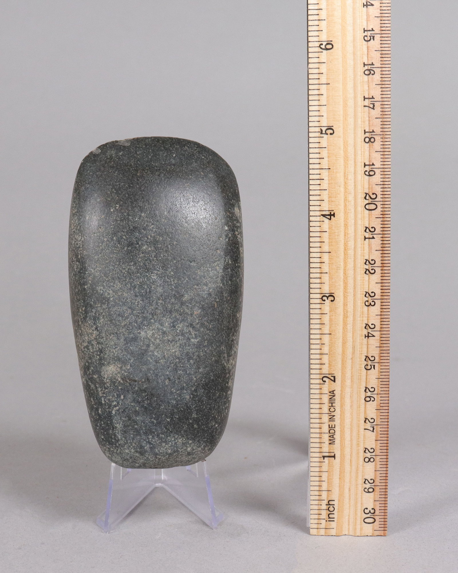 Important Pre-Columbian fine celt (1 of 6)