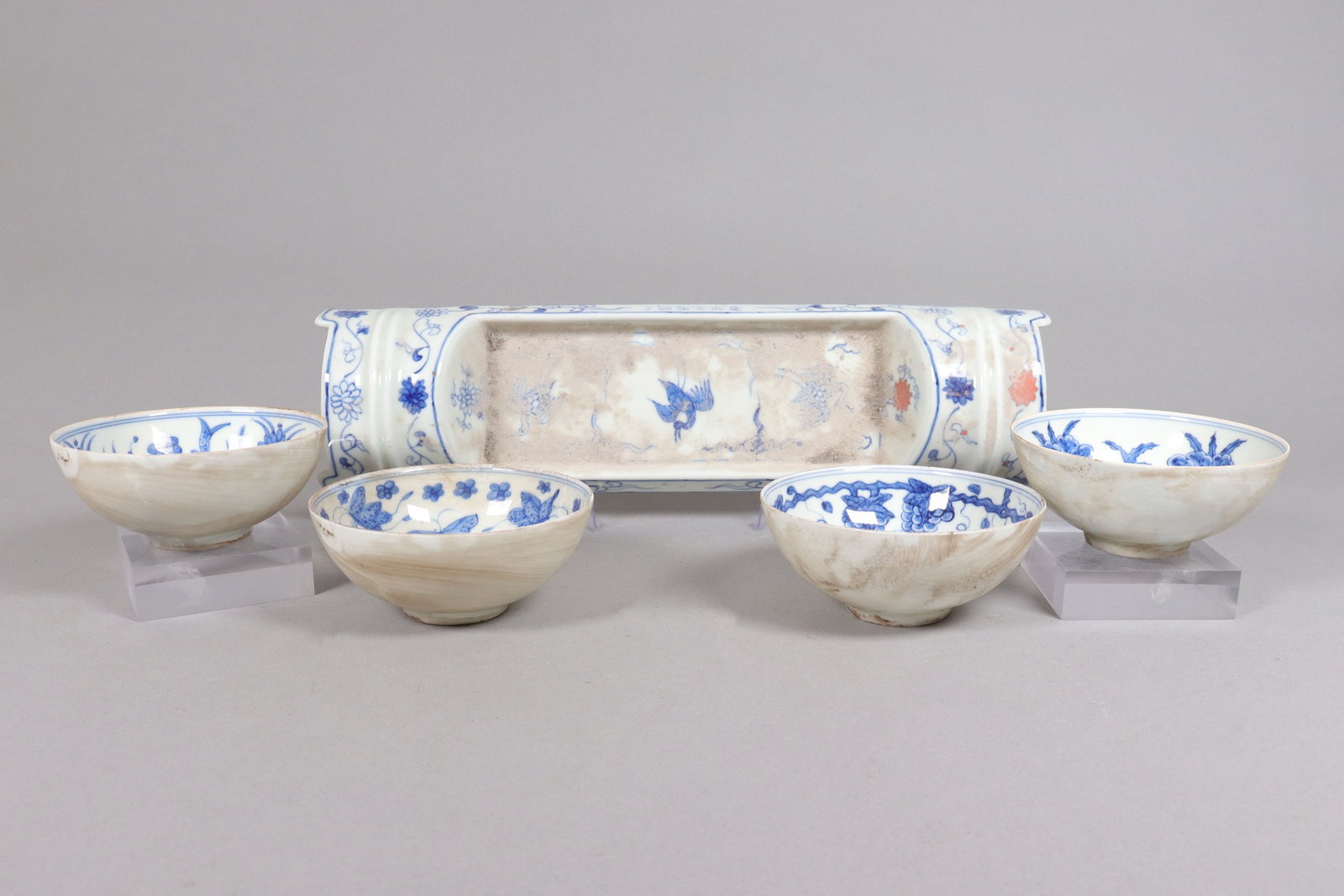 Lots Chinese fine porcelains: Lots Chinese fine porcelains, largest H: 2" x W: 15."