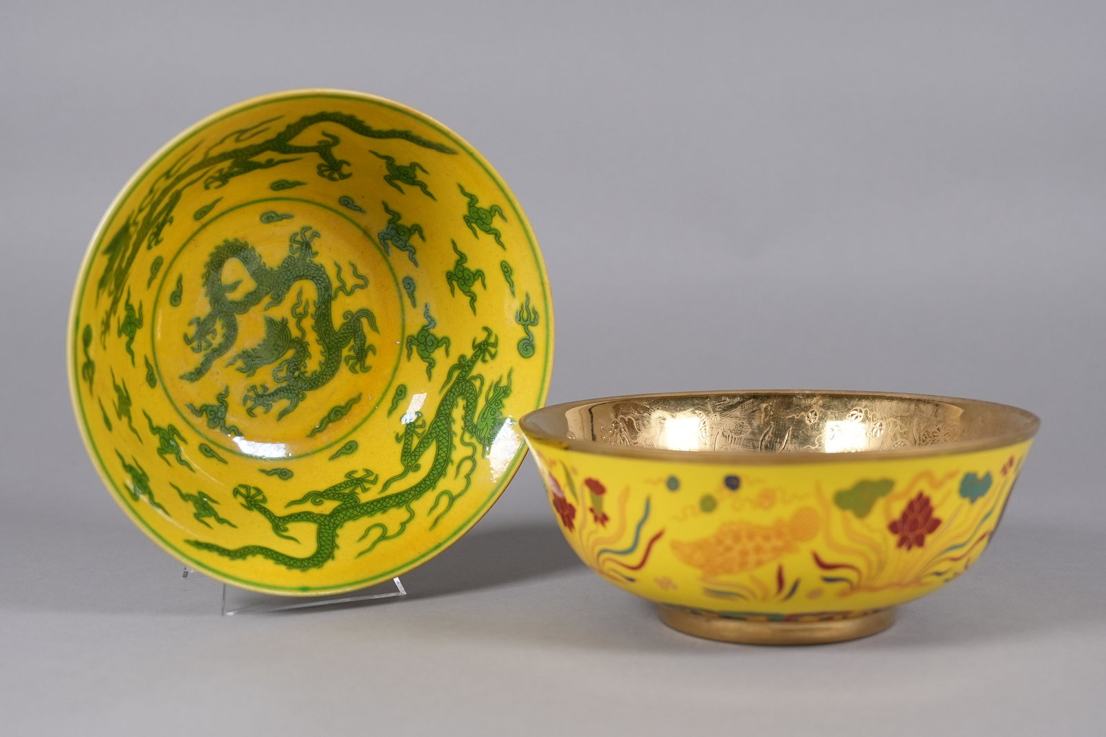 2 Chinese fine fancy bowls: 2 Chinese fine fancy bowls, largest H: 3" x W: 7.5."