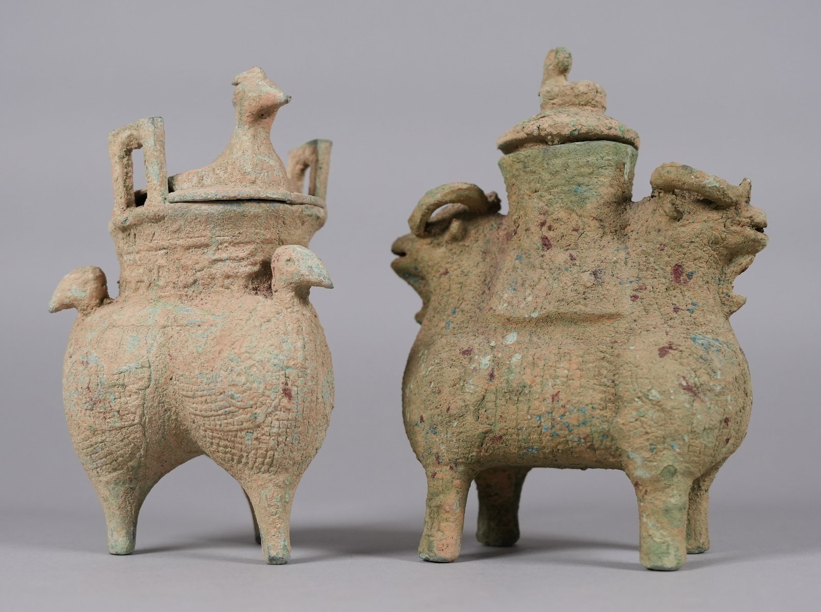 2 Chinese bronze vessels (1 of 7)