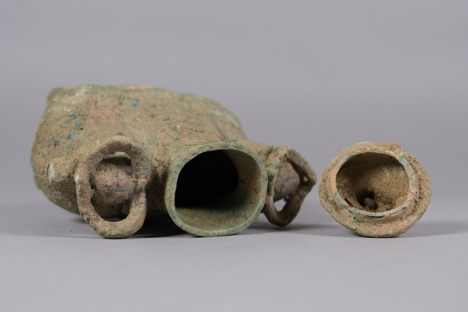 2 Chinese bronze vessels - 5