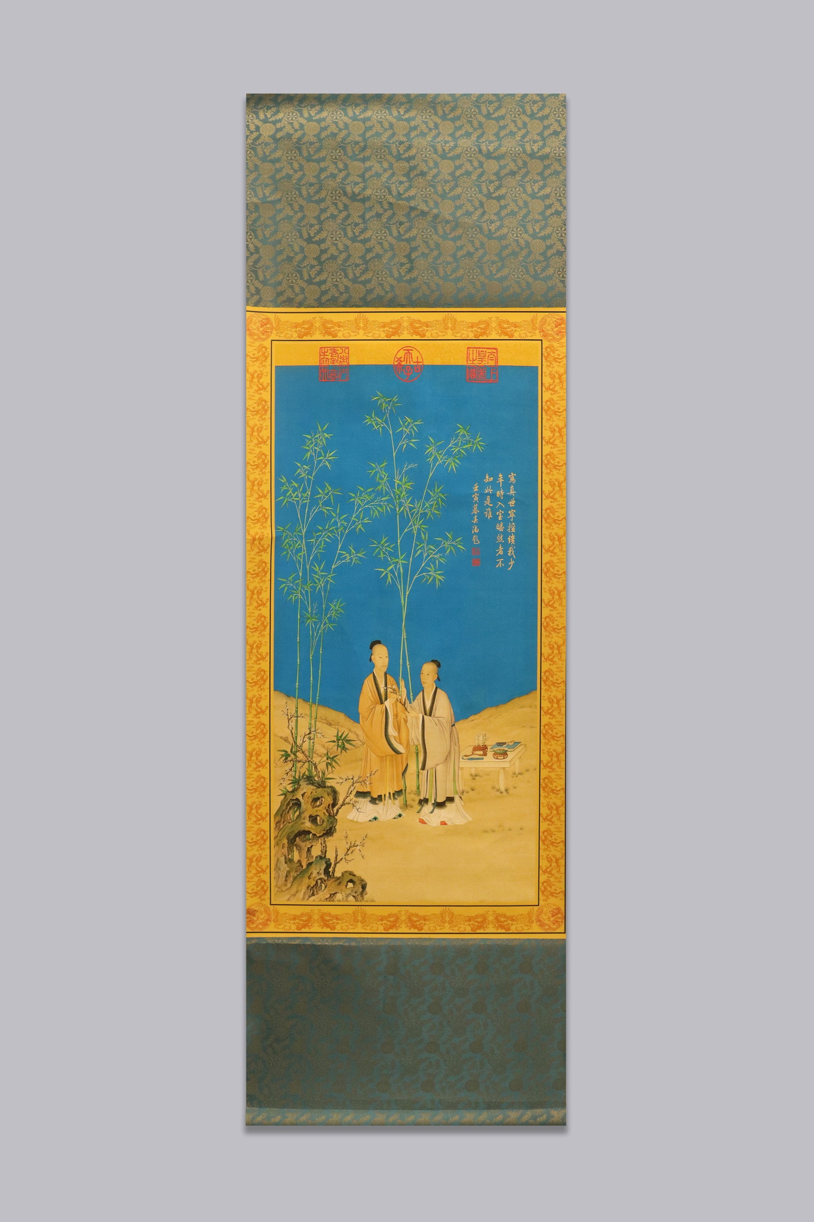 Chinese fine art scroll in box: Chinese fine art scroll in box.