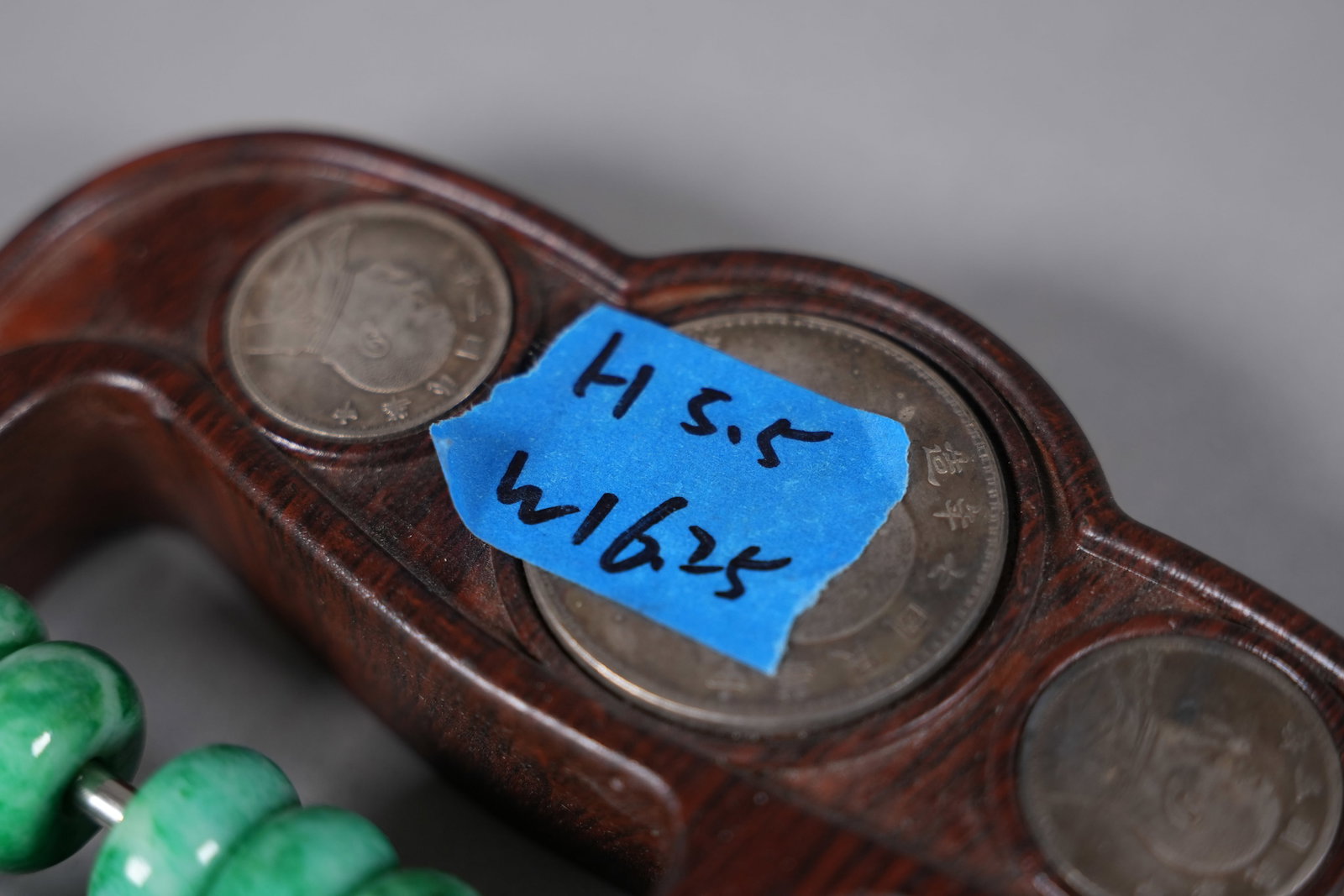 Chinese abacus and items - 7