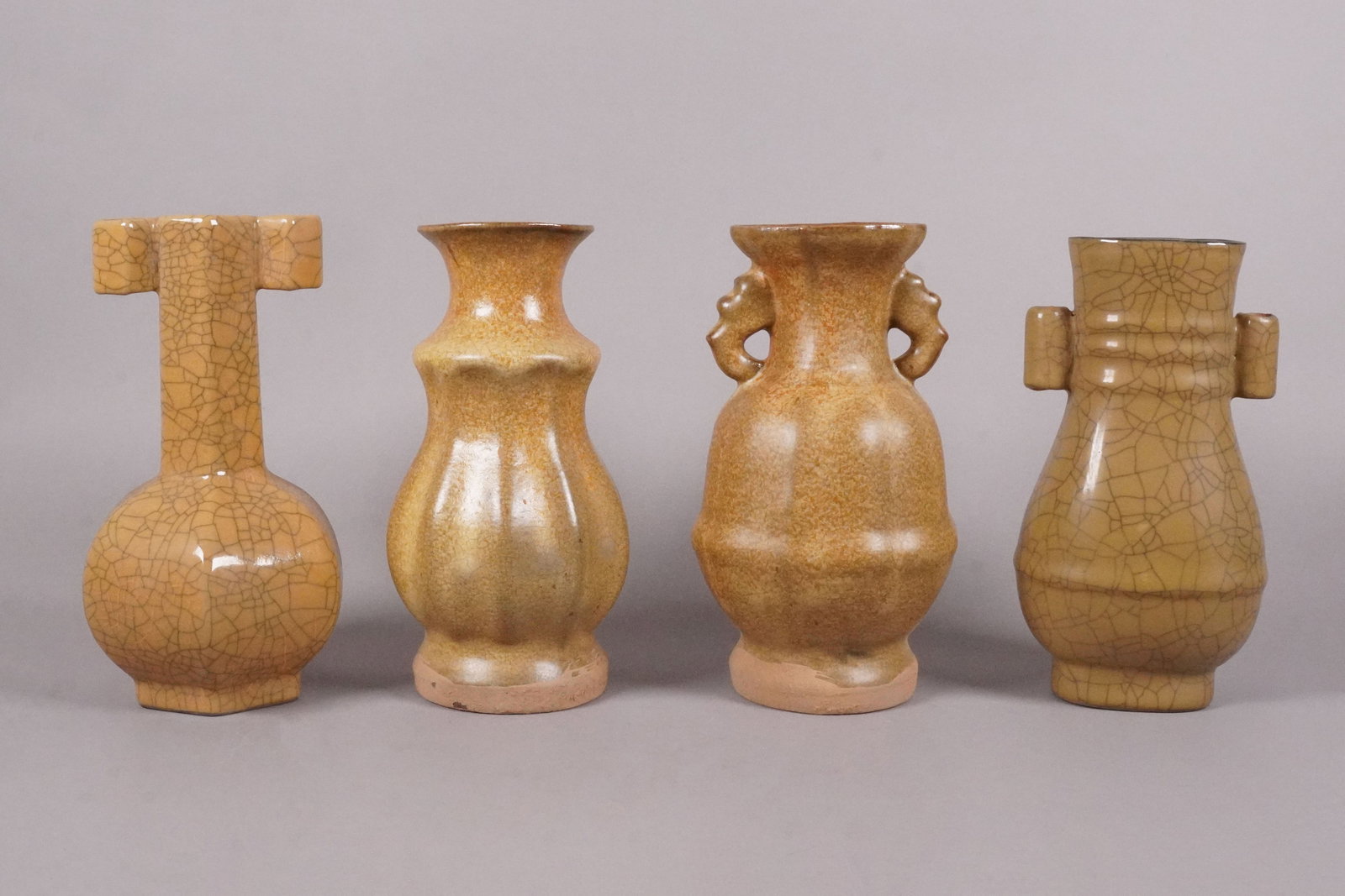 4 Chinese crackled vase: 4 Chinese fine crackled vase, largest H: 9" x W: 4.2."