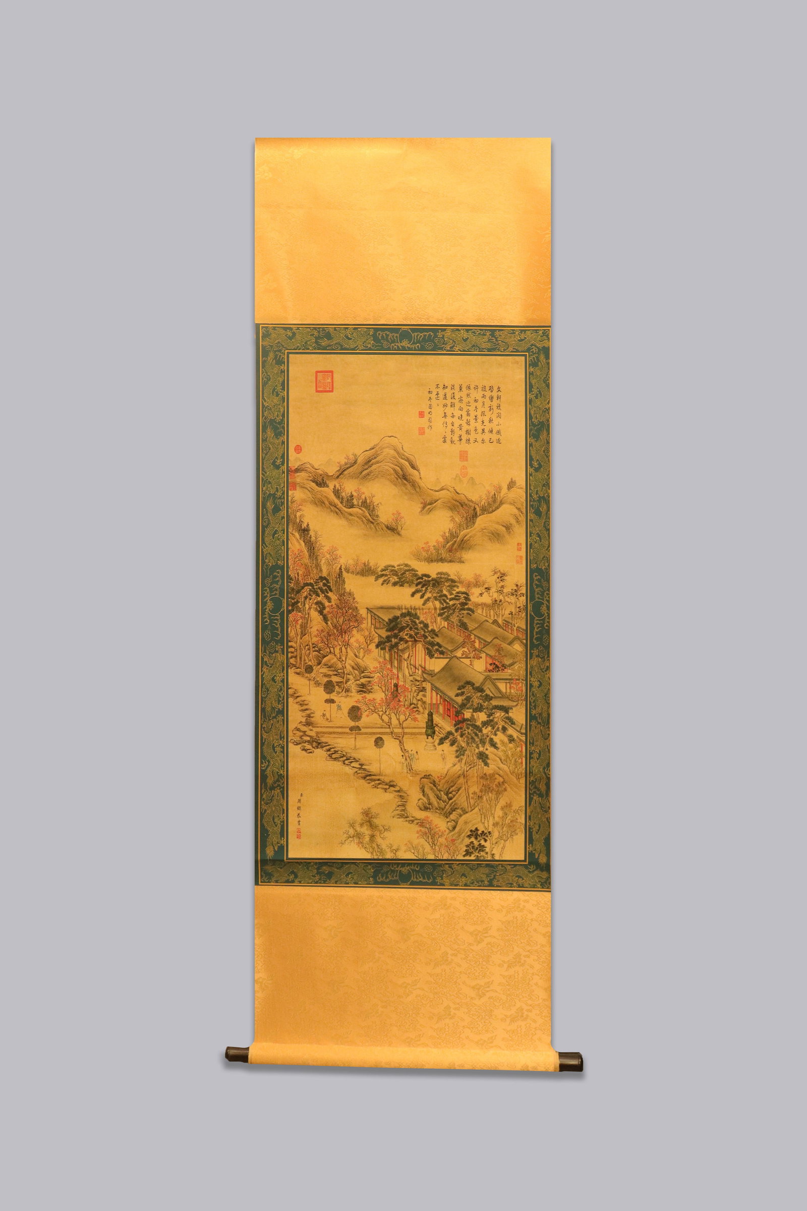 Chinese fine scroll in wooden box (1 of 6)