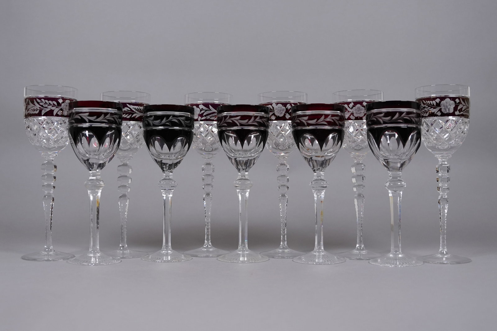 Lots Justin Tharaud crystal cups: Lots Justin Tharaud crystal stem cups, from an estate. H: 9.7" x W: 3."