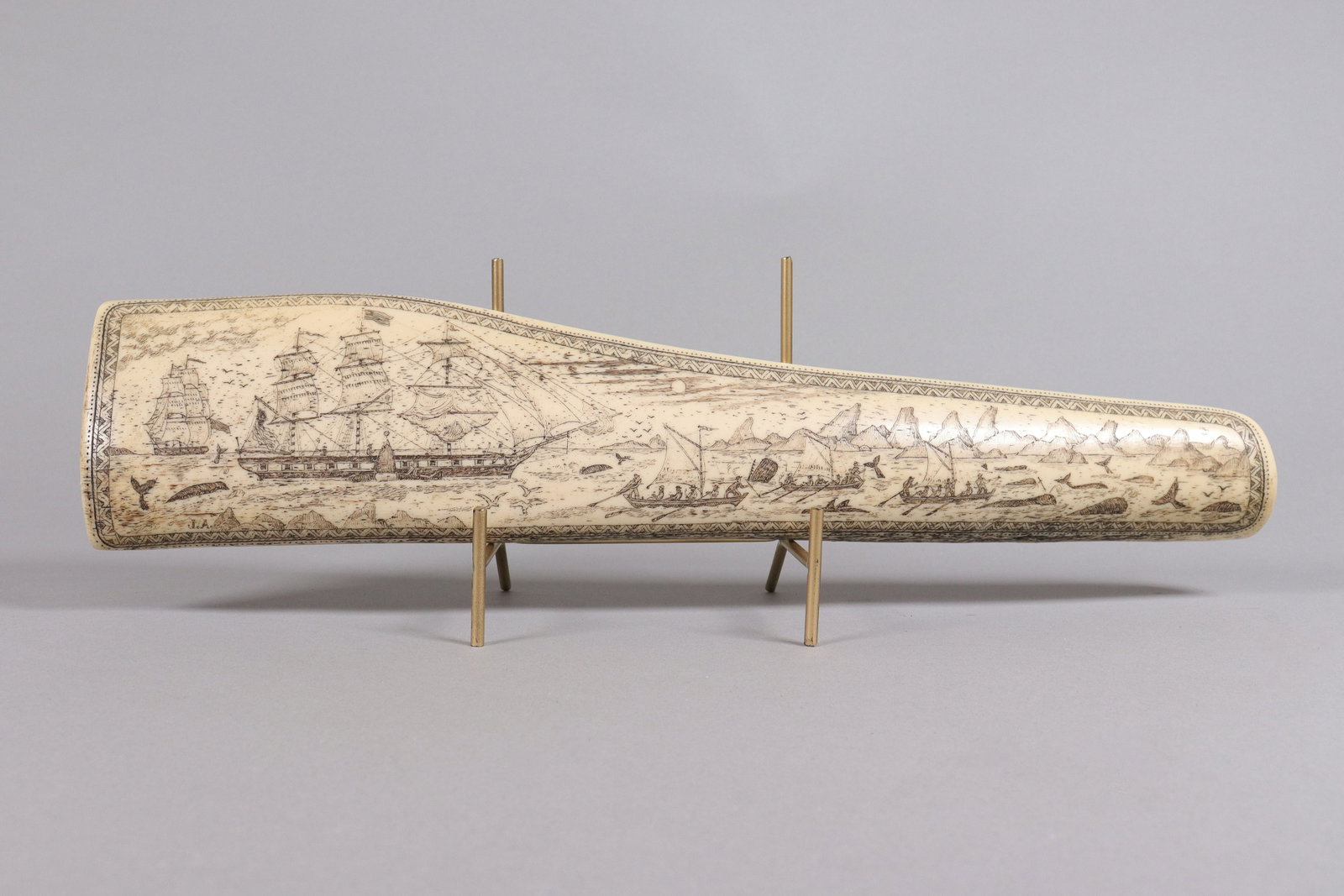 A large carved estate item ungraded: A large carved estate item, ungraded. From a major estate. We do not guarantee its, material, age, carving, or engraving. All sales are final, no return. Condition selling it as is, please refer to