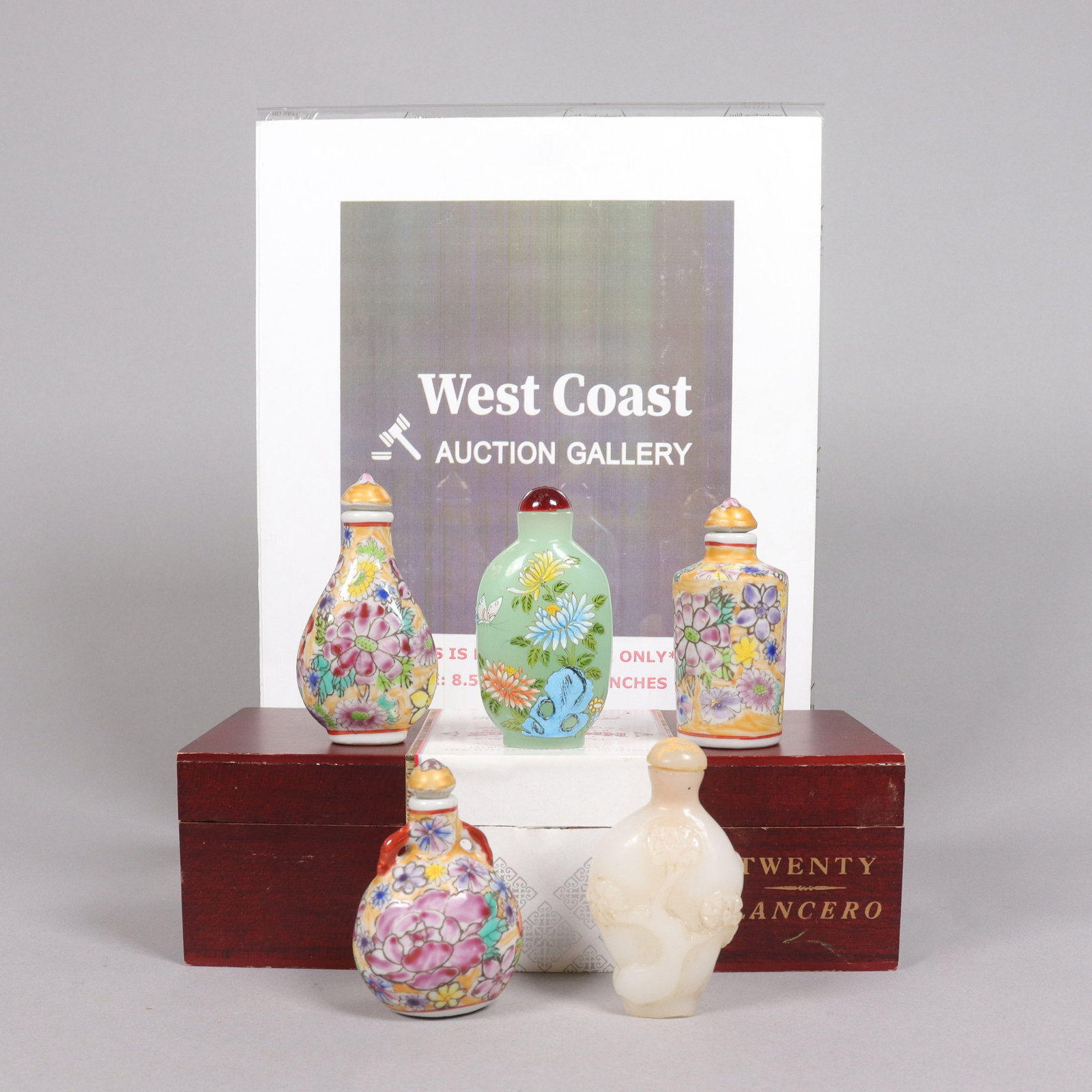 Lots Chinese snuff bottles - 2