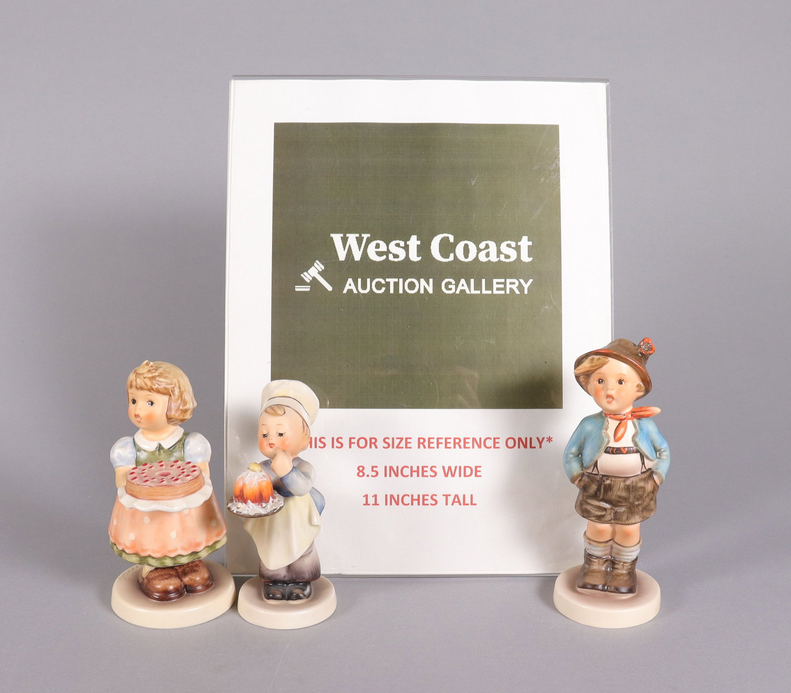 Lots Hummel figurines - 2