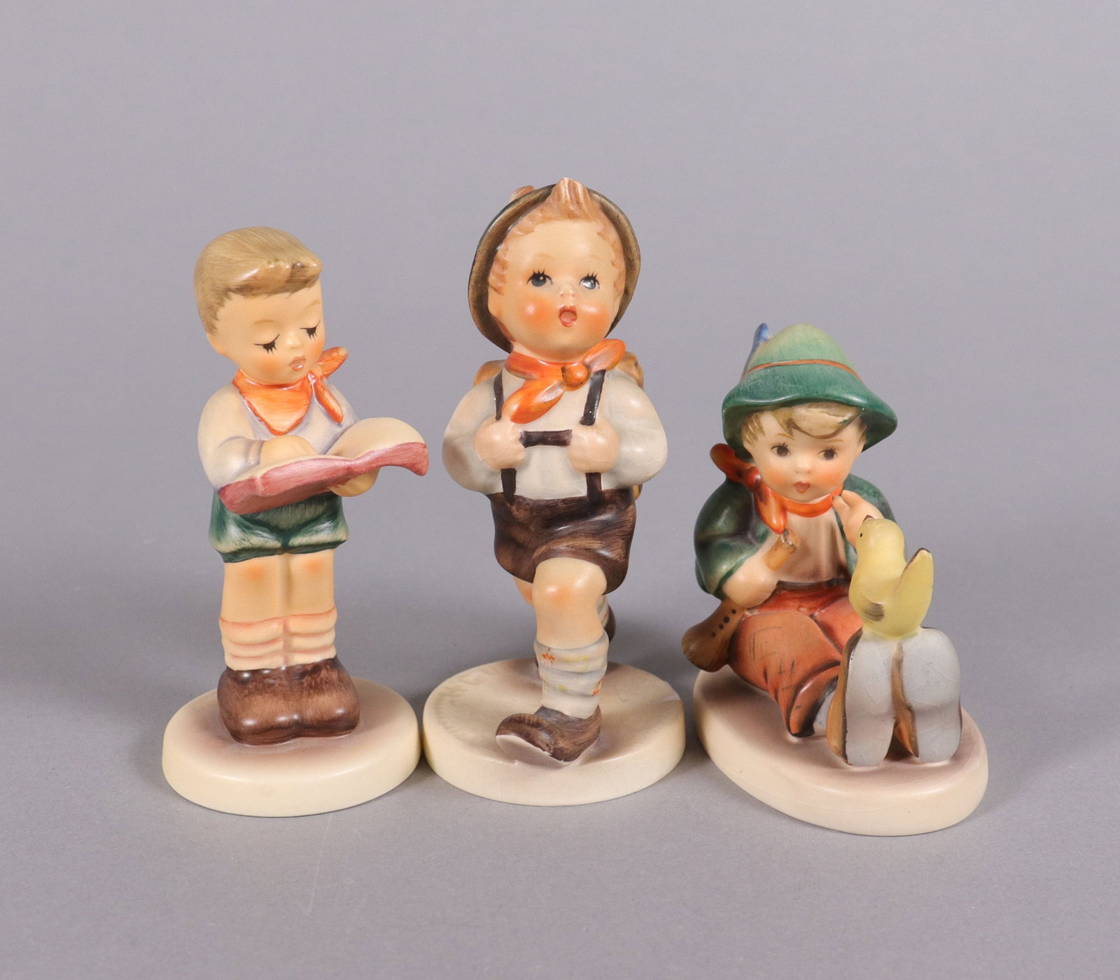 Lots Hummel figurines - 5