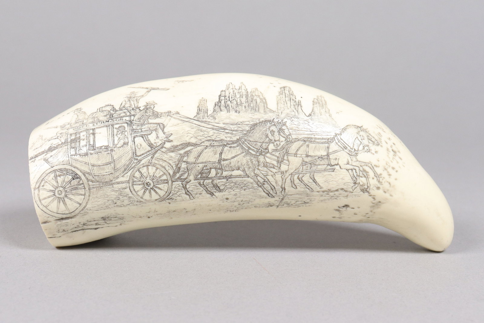 A large estate carved item: A large estate carved item. All sales are final, no return. H: 3" x W: 7."