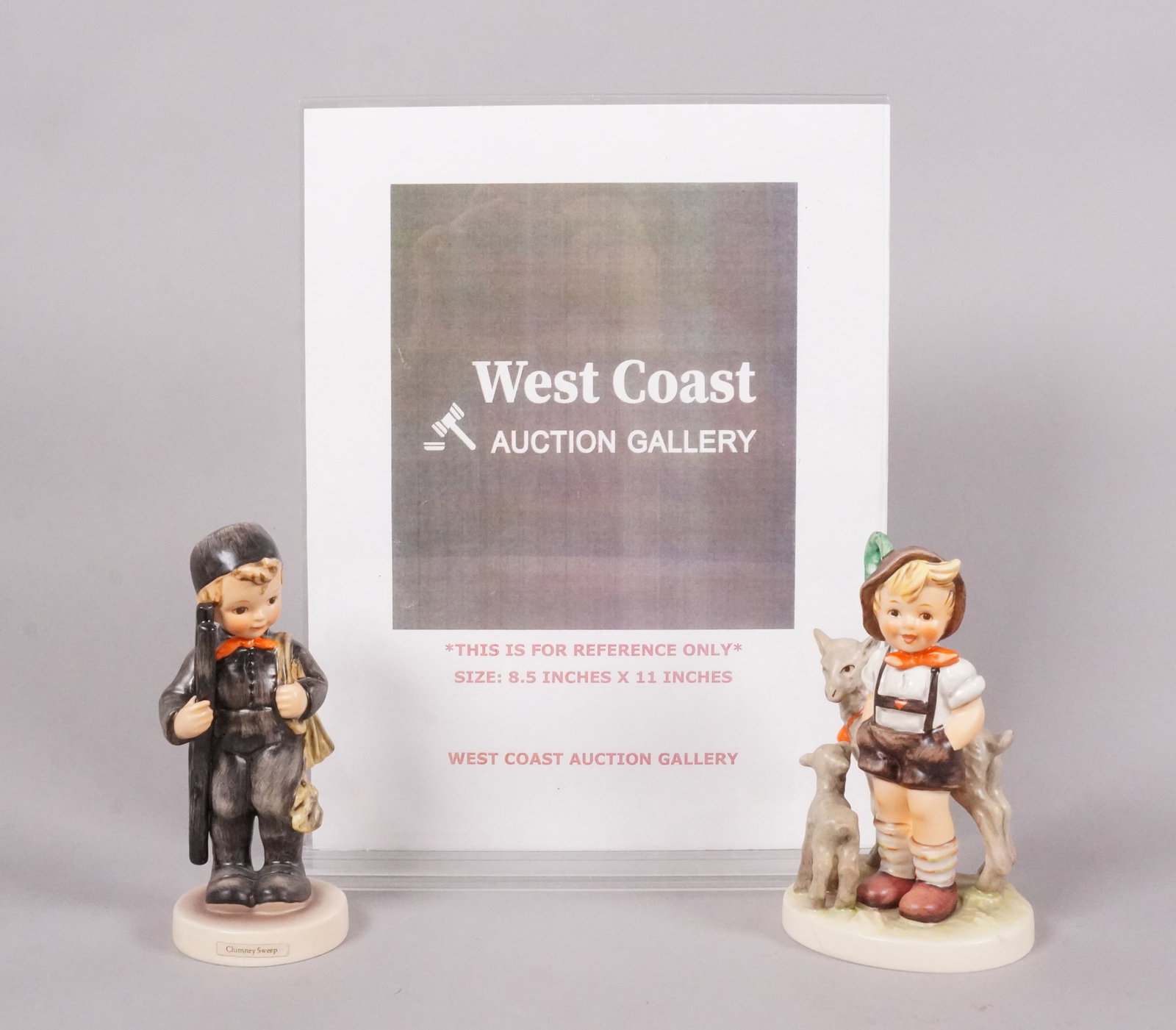 2 Hummel figurines - 2