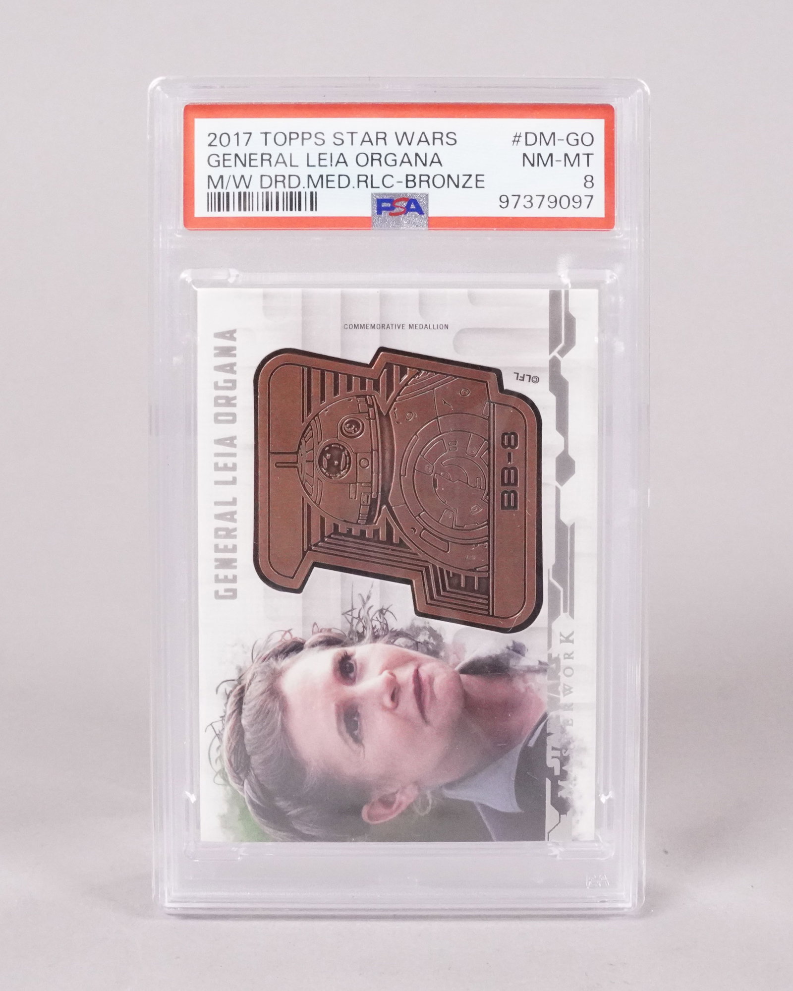 2017 Star Wars medallion card PSA: 2017 Star Wars medallion card, rare collection, PSA graded.