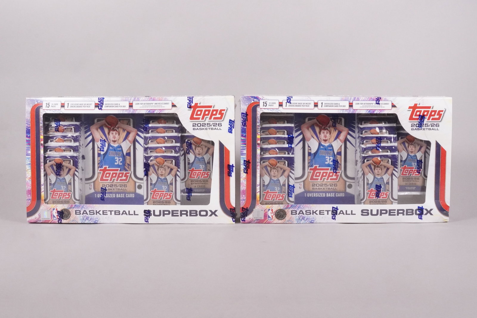 30 sealed packs Topps basketball box: 30 sealed packs Topps basketball box.