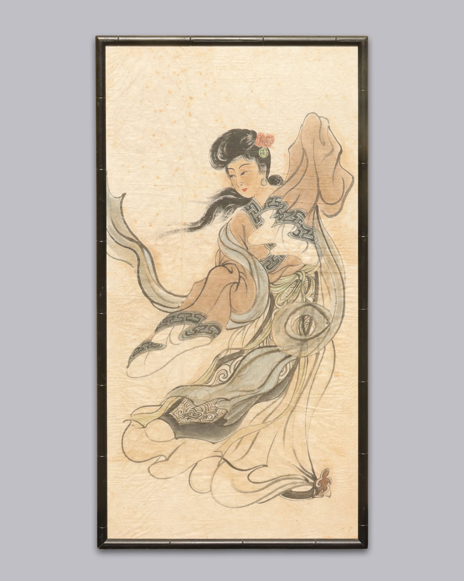 Chinese large fine painting: Chinese large fine painting, from an estate. Condition selling it as is. All sales are final, no return. H: 49" x W: 25."