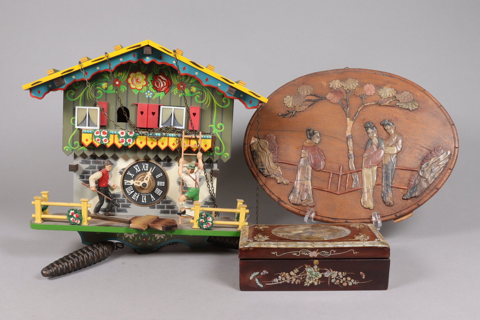 Lots estate fine items: Lots estate fine items, condition selling it as is.