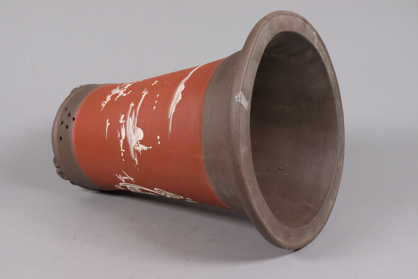 2 large fine pots - 4