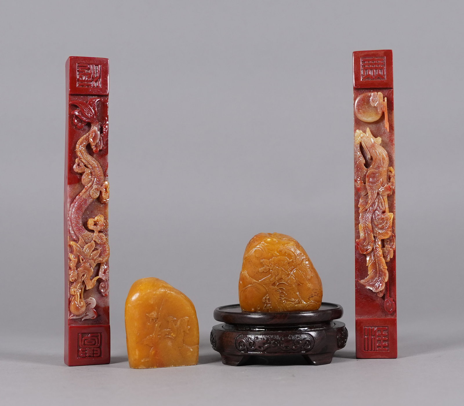 Lots Chinese carvings: Lots Chinese fine carvings.