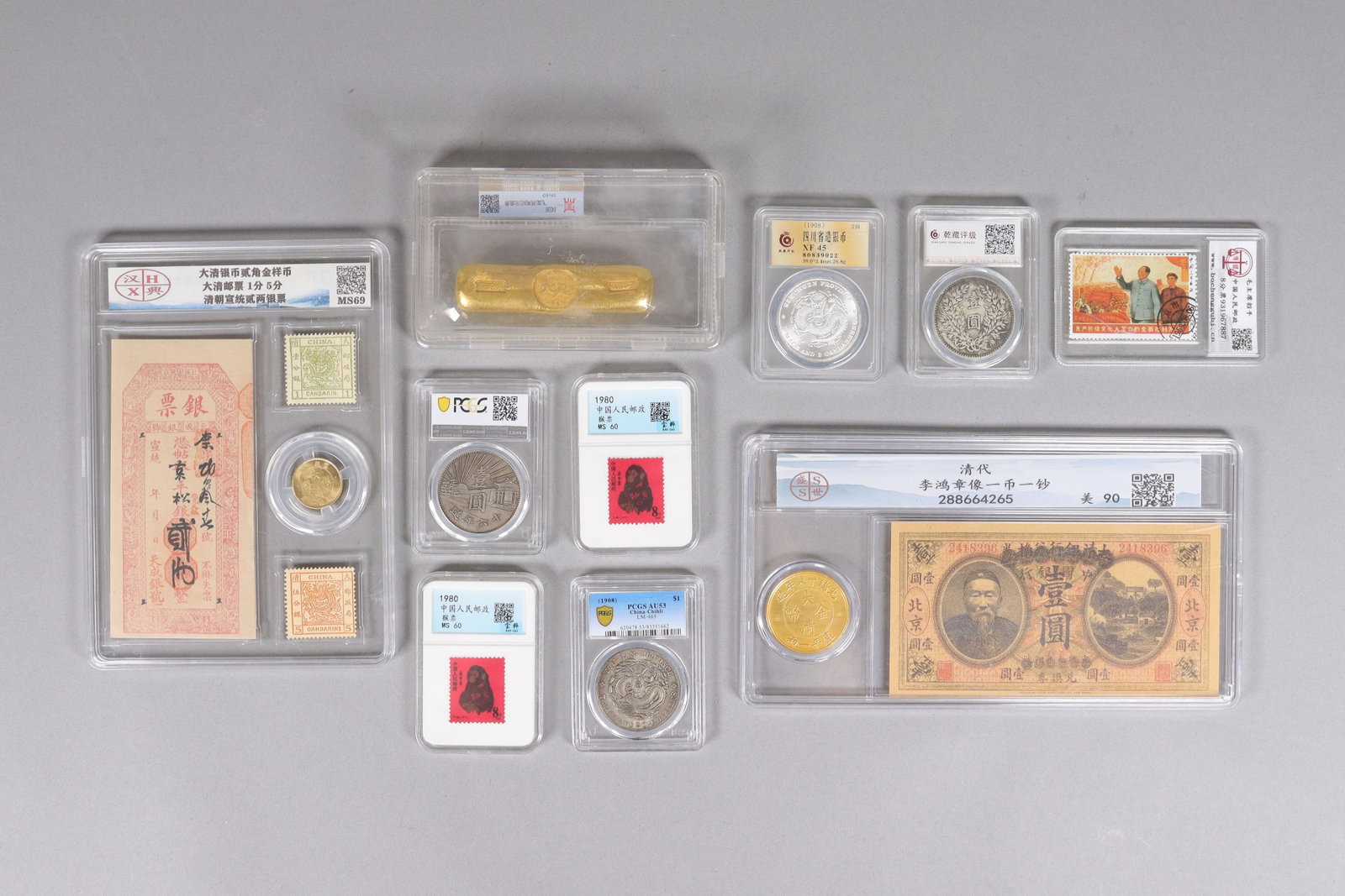 Lots Chinese fine items ungraded: Lots Chinese fine items, ungraded. We do not guarantee its material, age, engraving carvings, or any type of wording and grading. All sales are final, no return. Please contact us if you have any ques