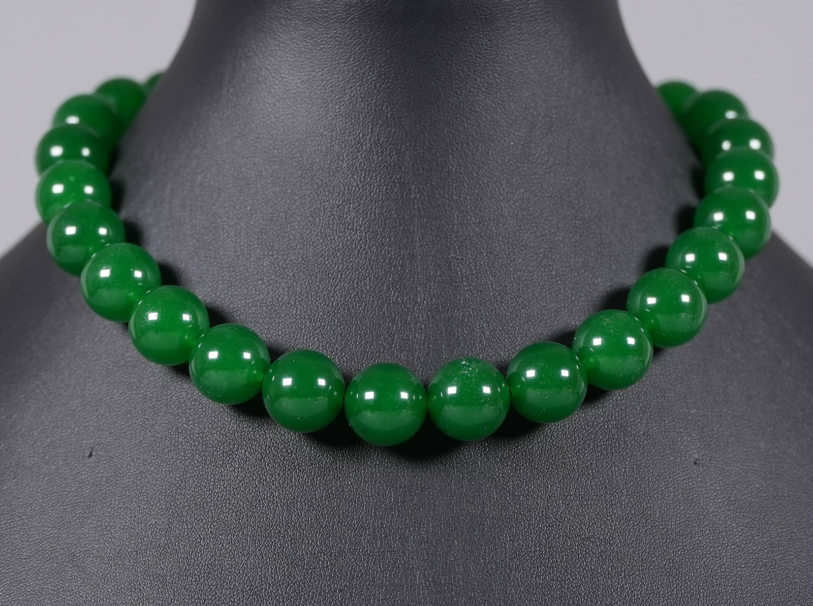 Lots Chinese apple green beaded items - 6