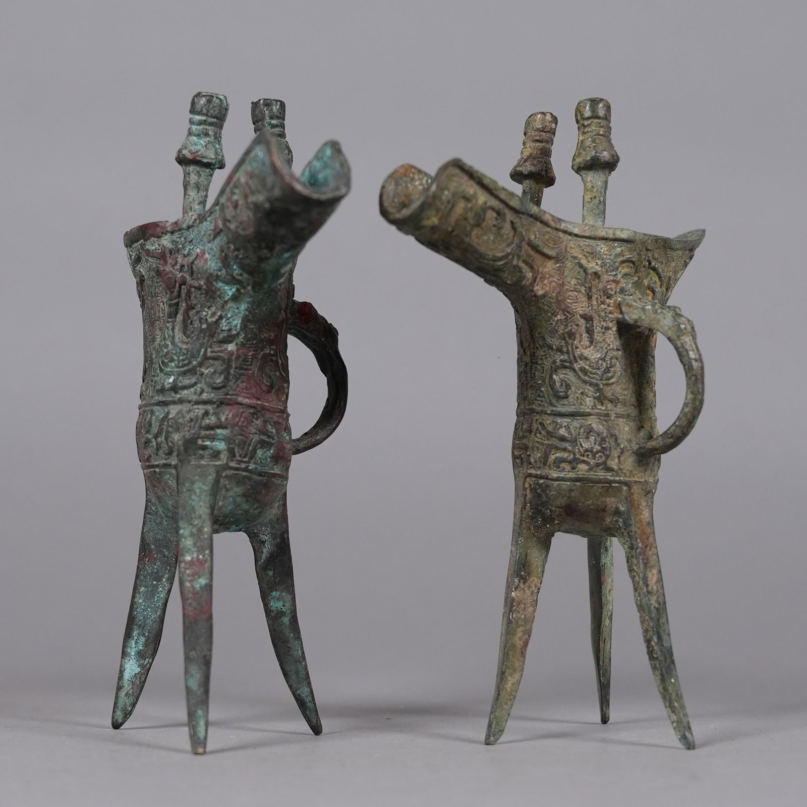 2 Chinese fine bronze cups (1 of 7)
