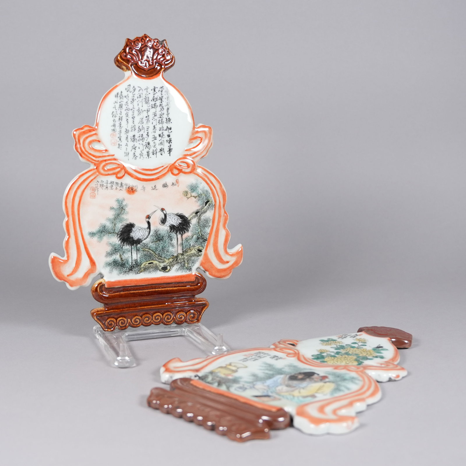 2 Chinese fine gourd plaques: 2 Chinese fine gourd plaques. H: 13" x W: 9."