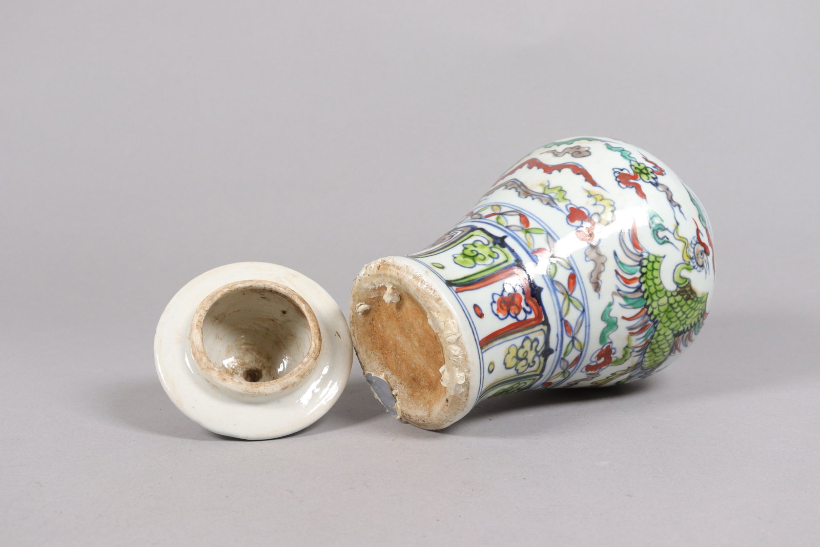 2 Chinese fine lidded urn - 4