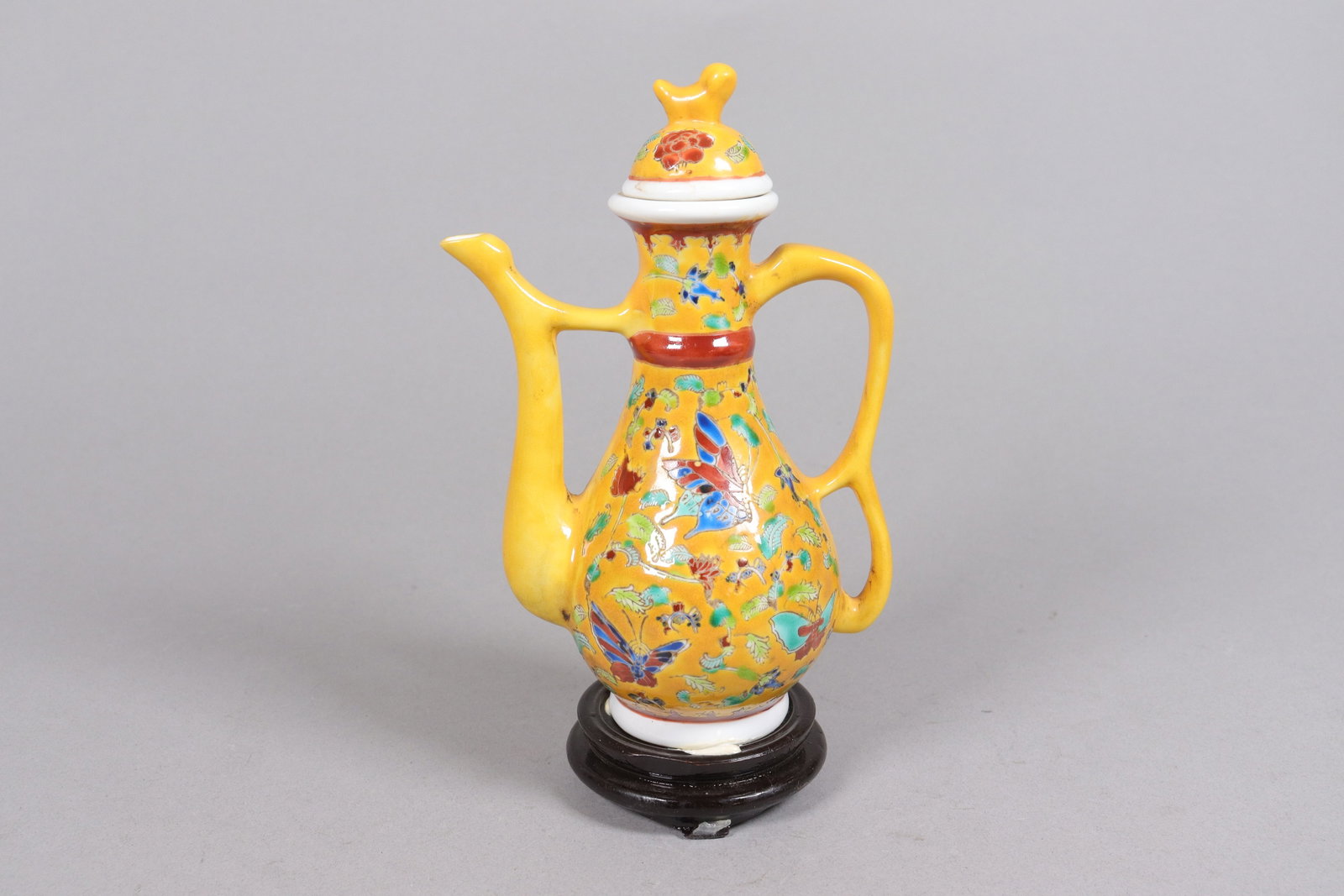 Lots Asian items - 9