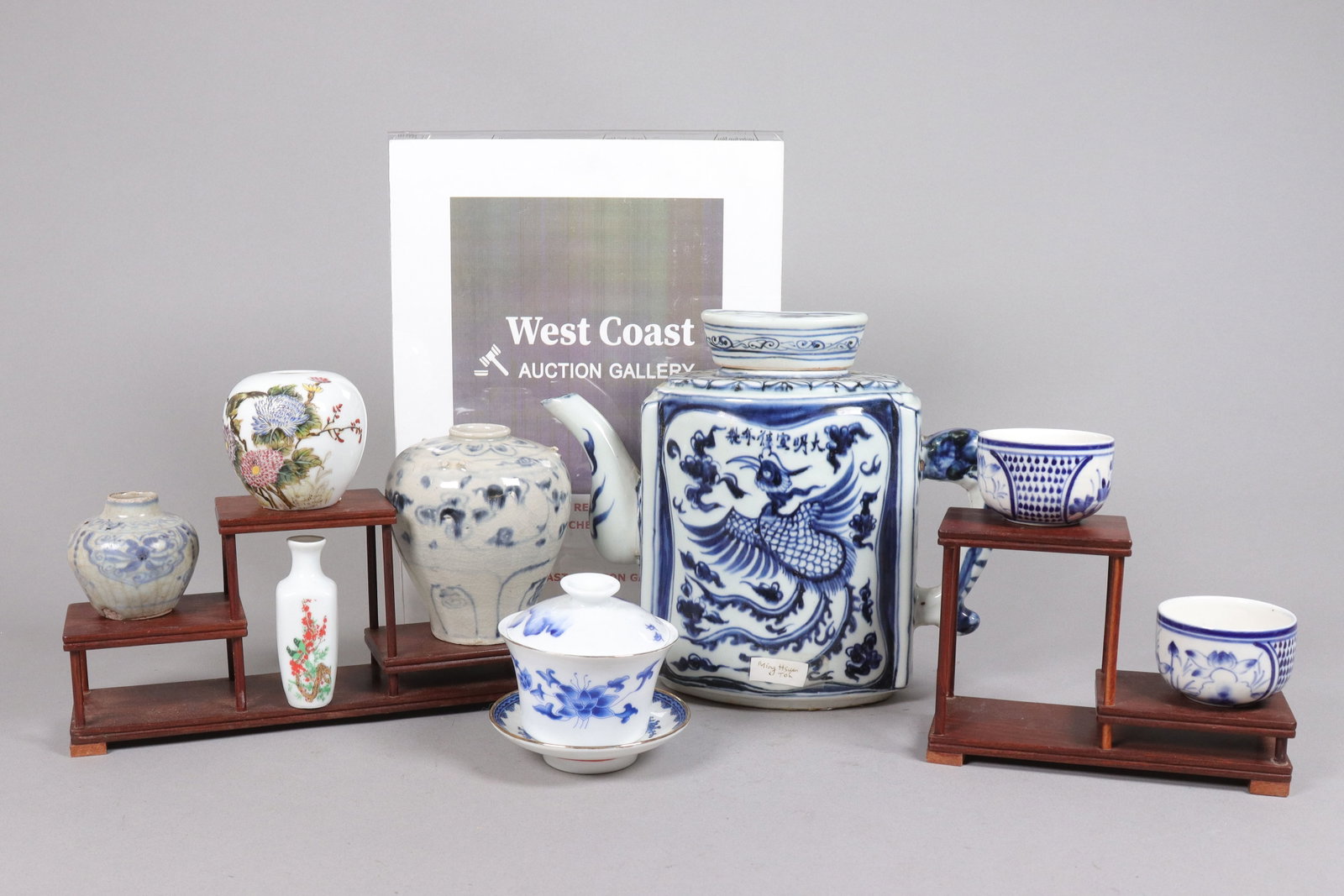 Lots Asian items - 2