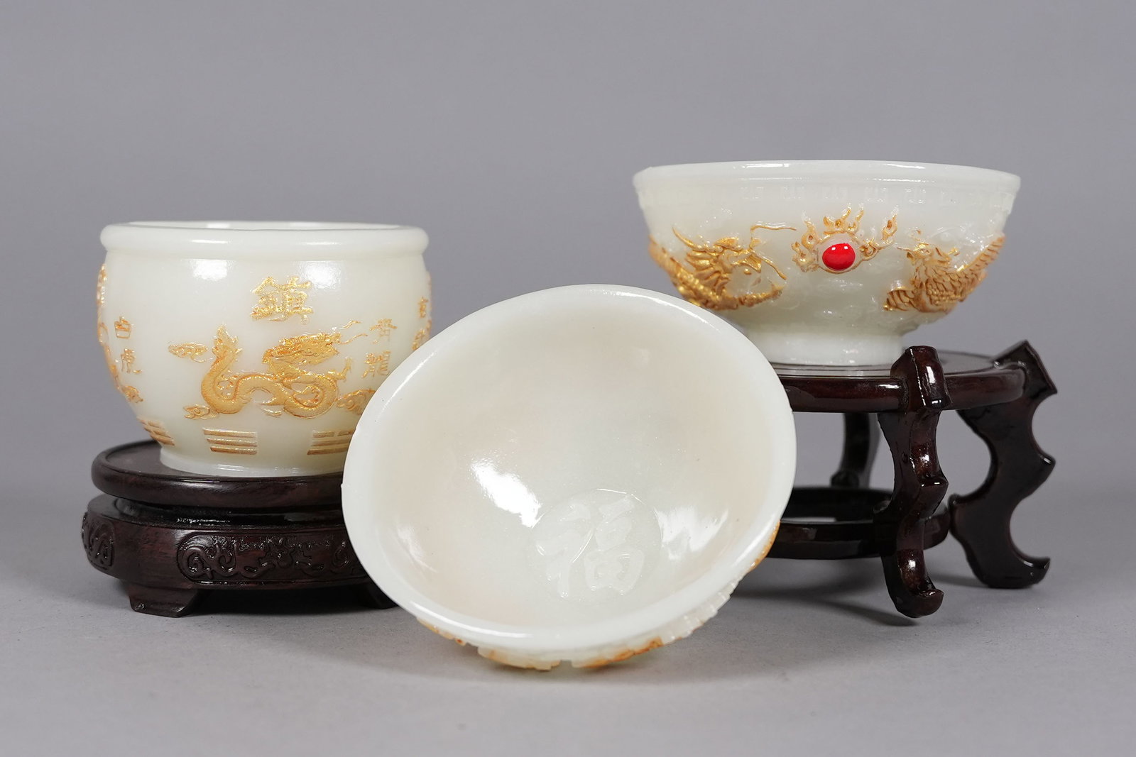Lots Chinese fine items: Lots Chinese fine items. All sales are final. No return.