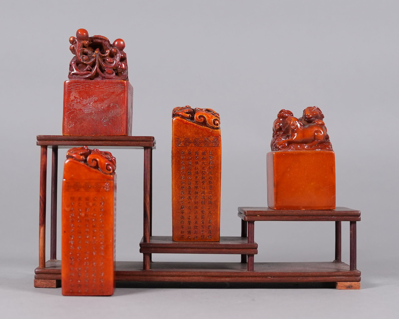 Lots Chinese carvings (1 of 7)