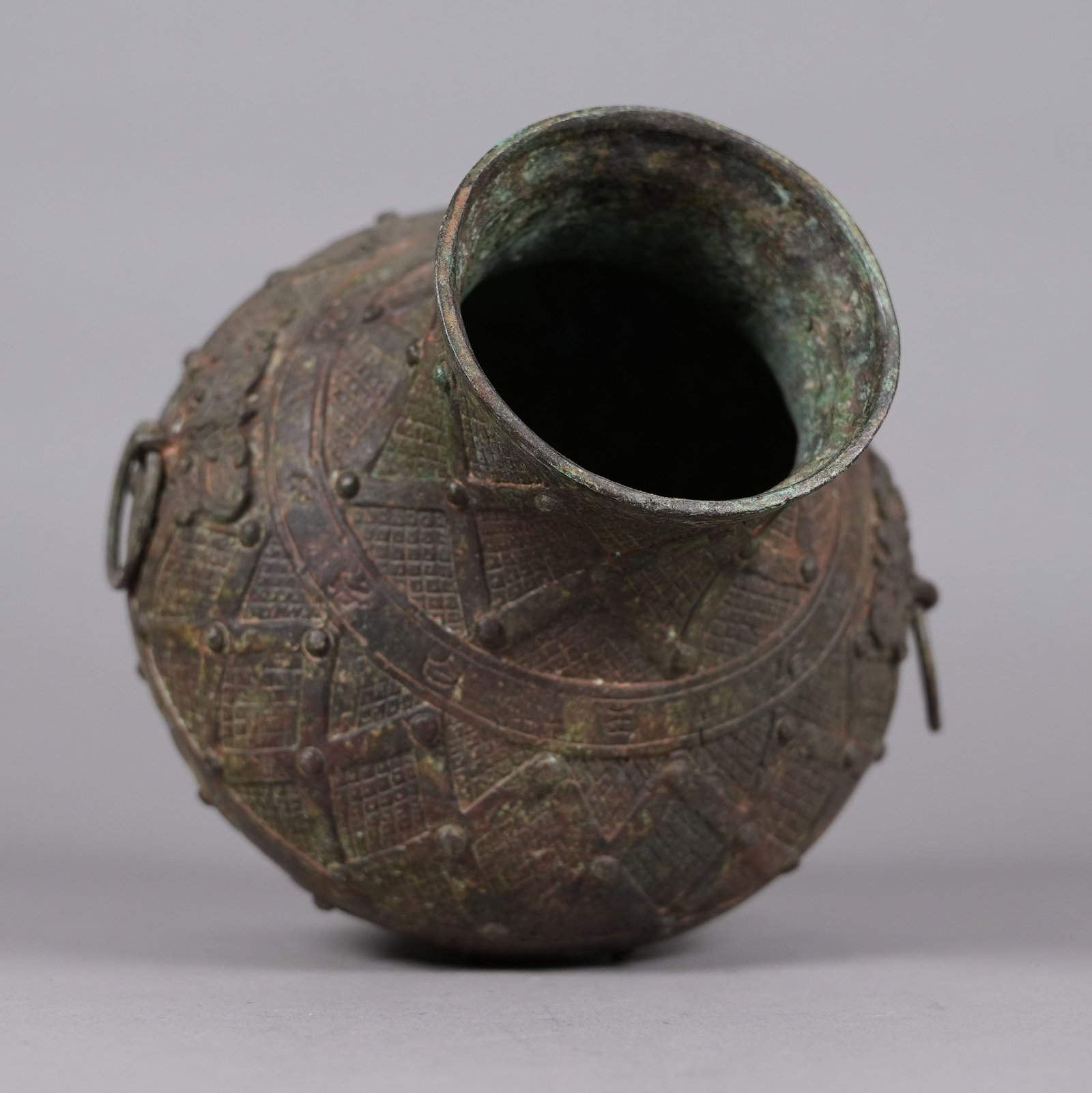 2 Chinese bronze vessels - 5