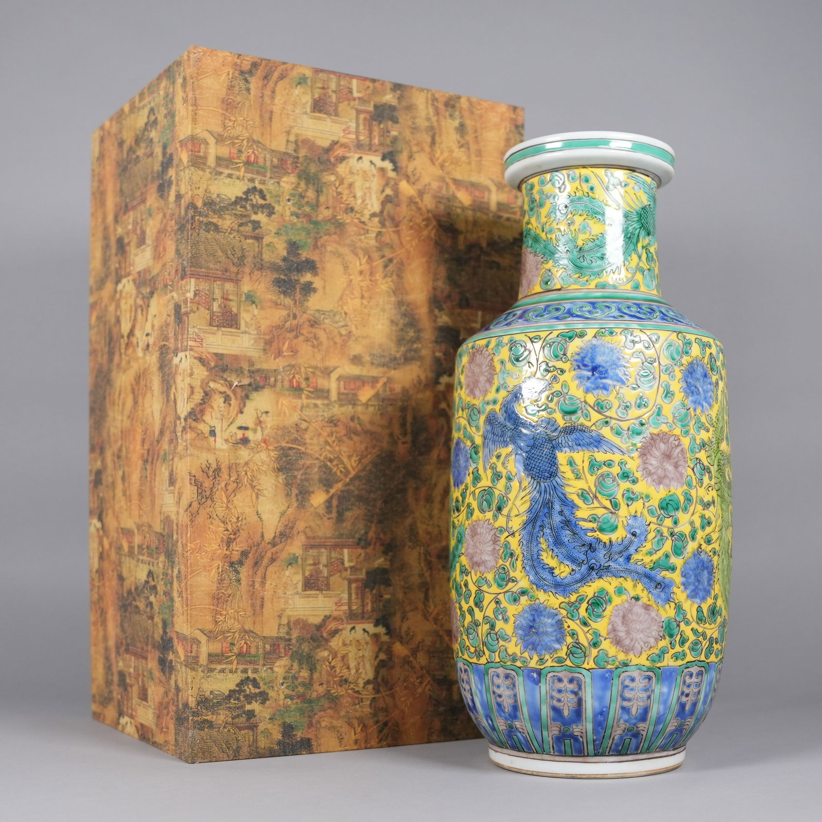 Chinese tall fine vase with silk box: Chinese tall fine vase with heavy silk box. H: 17" x W: 7.5."