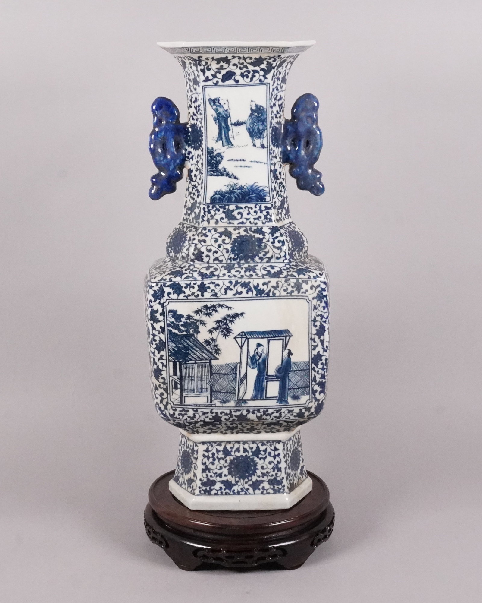 Chinese fine tall handled vase (1 of 7)