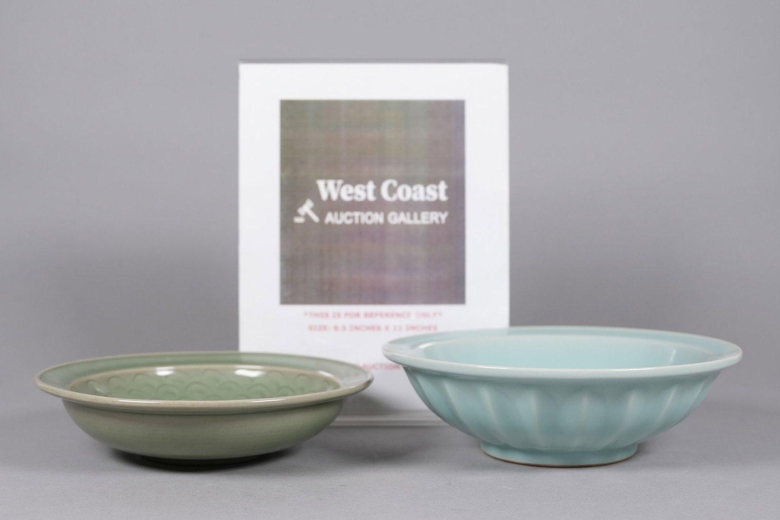 2 Chinese fine large plates - 2