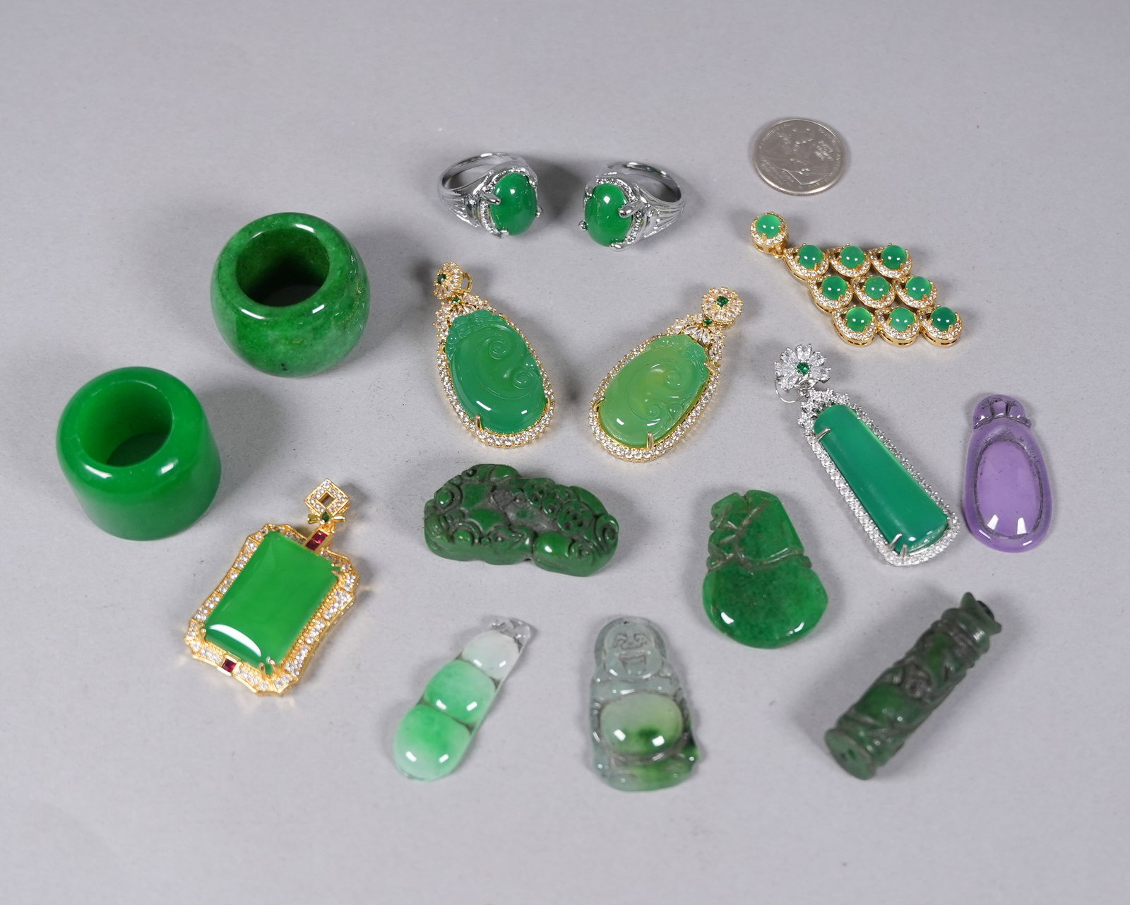 Lots Chinese fine pendants - 2