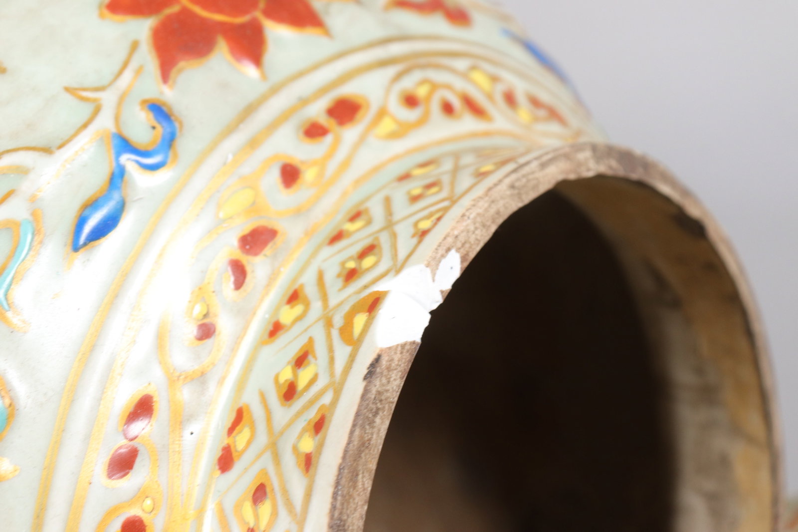 Chinese large tall lidded jar - 3