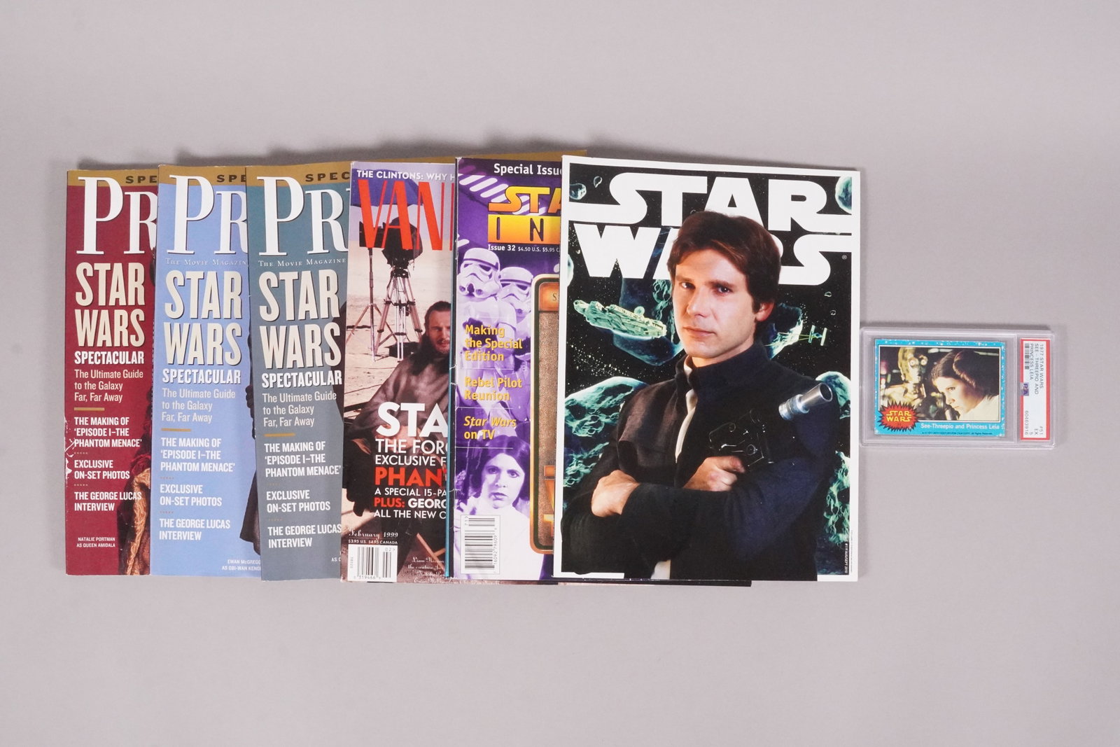 Lots Star Wars magazine and card PSA: Lots Star Wars magazine, and a PSA graded card.