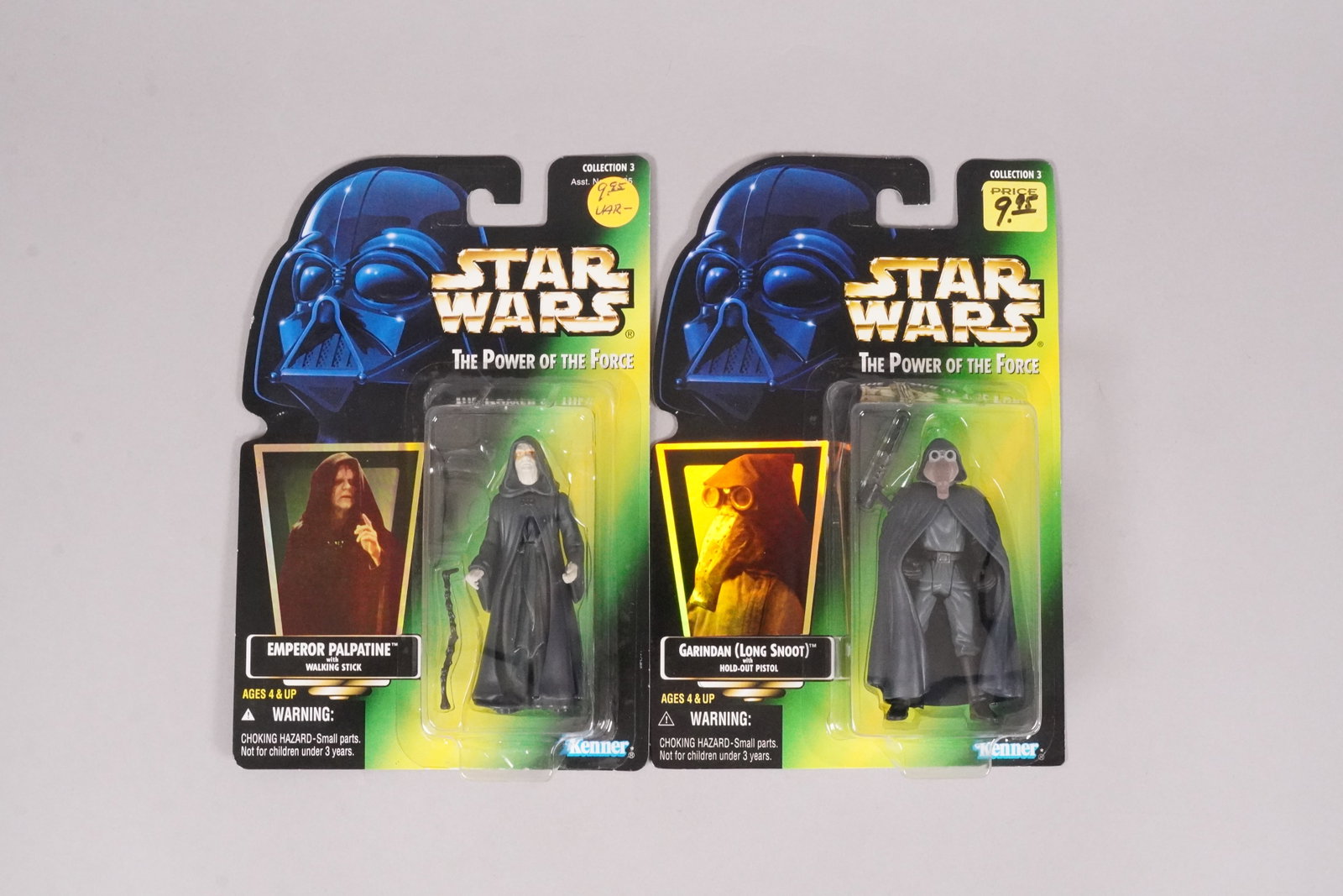 Lots Star Wars action figures in box - 3