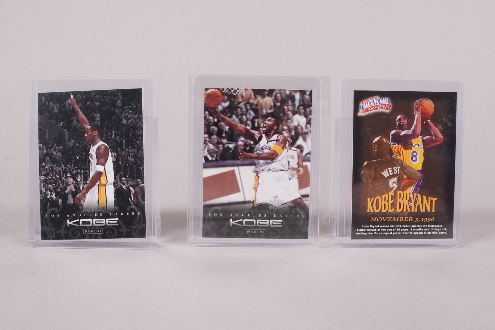 Lots Kobe Bryant cards - 2
