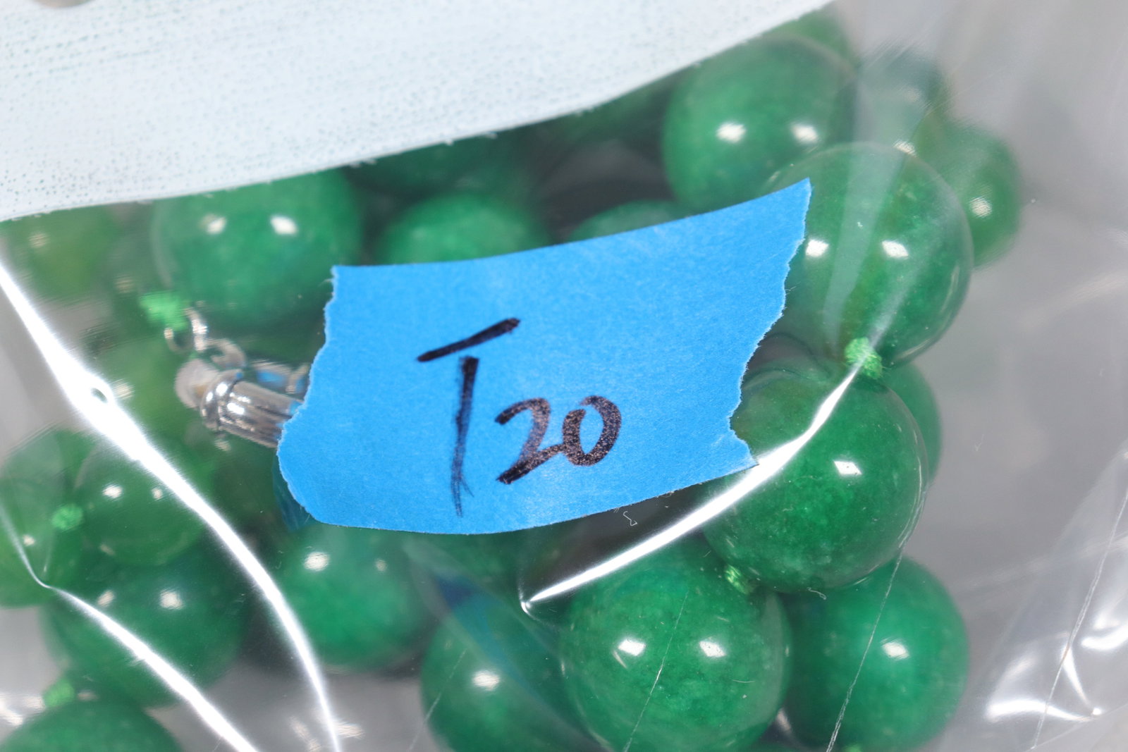 Lots apple green beaded items - 7