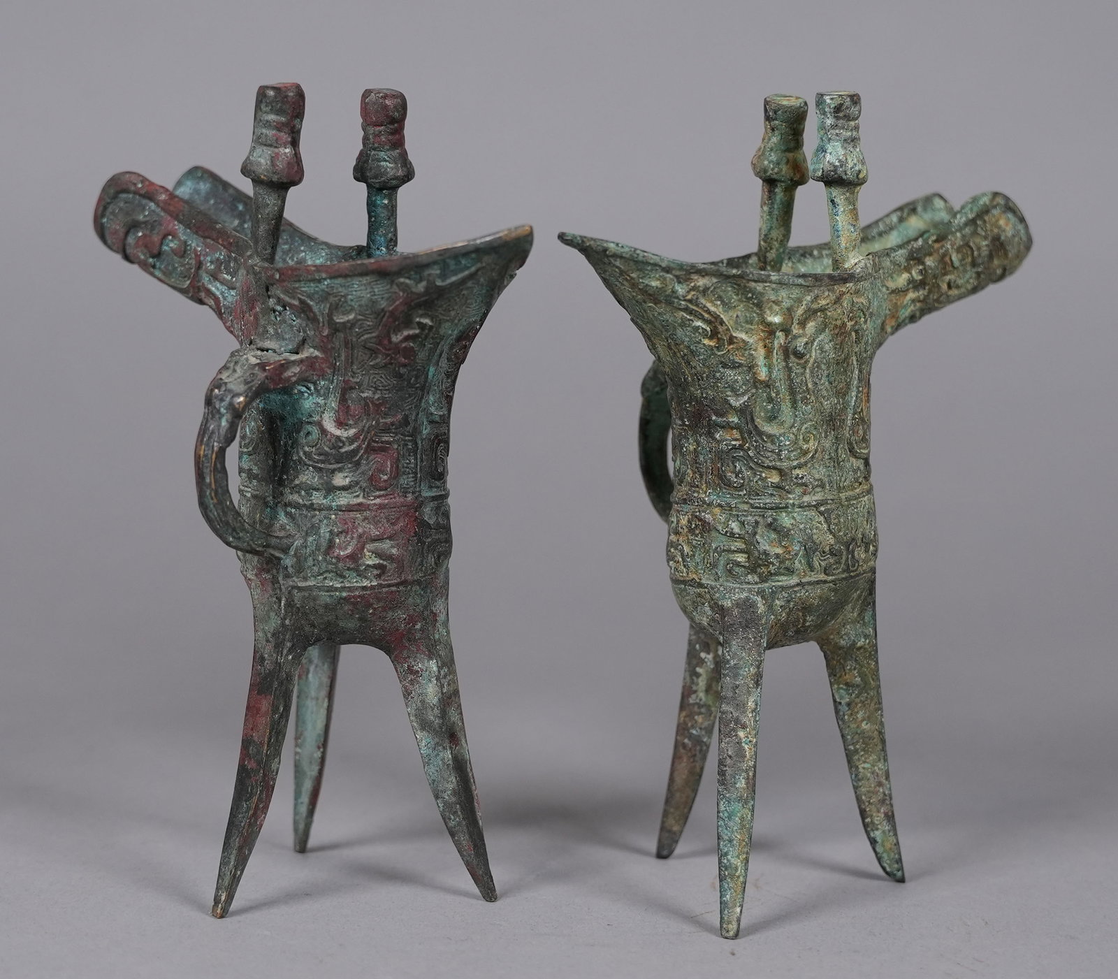 2 Chinese fine bronze cups (1 of 7)