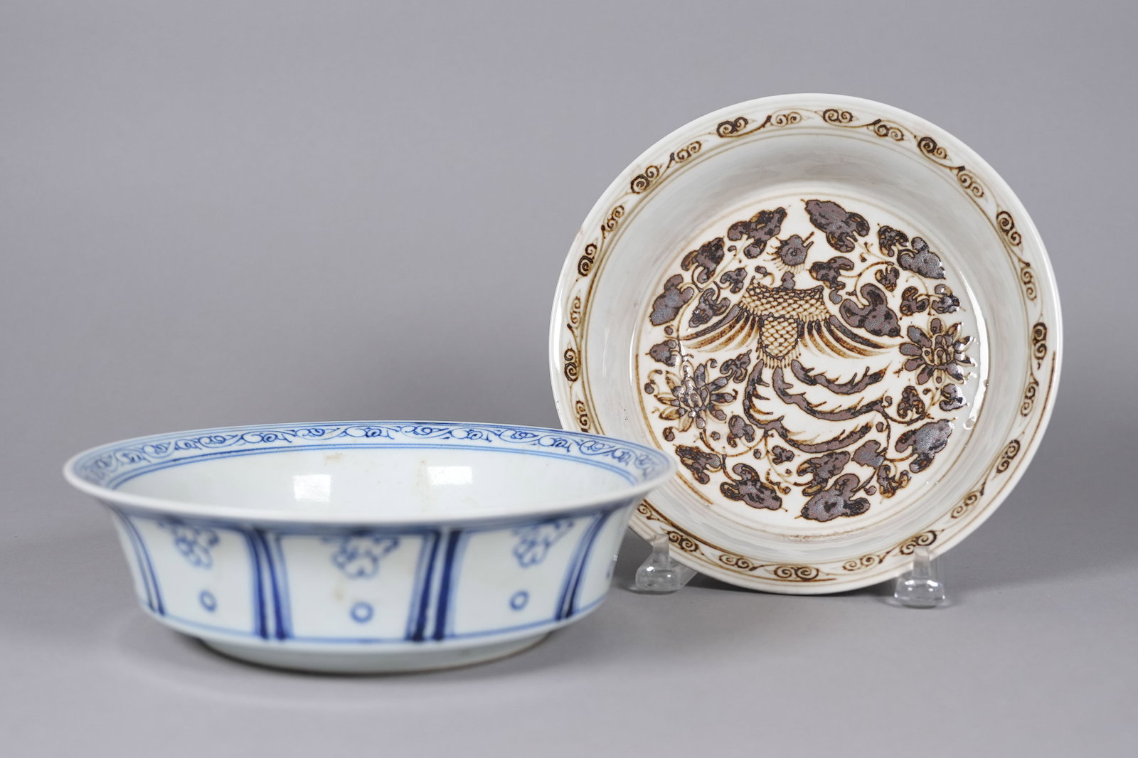 2 Chinese fine porcelain bowls: 2 Chinese fine large bowls, largest H: 2.5" x W: 8.9."