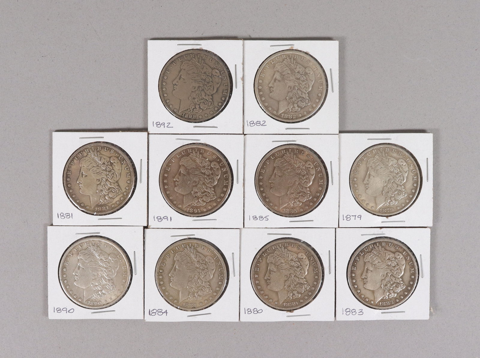 Lots estate coins ungraded: Lots estate coins, ungraded. We do not guarantee its age, material, carving, grading. All sales are final, no return. Condition selling it as is.