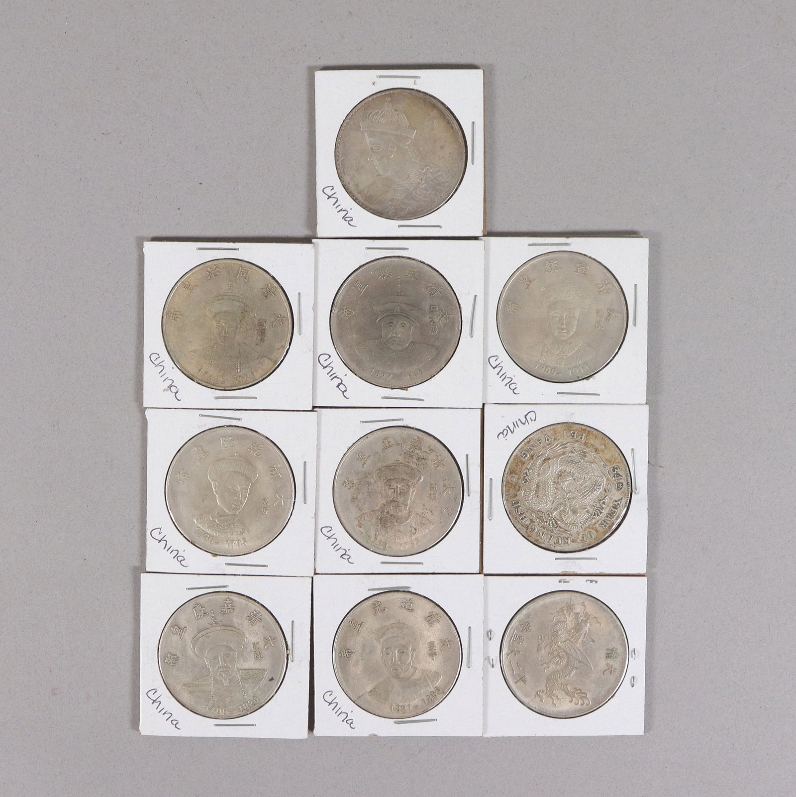 Lots estate coins ungraded: Lots estate coins, ungraded. We do not guarantee its age, material, carving, grading. All sales are final, no return. Condition selling it as is.